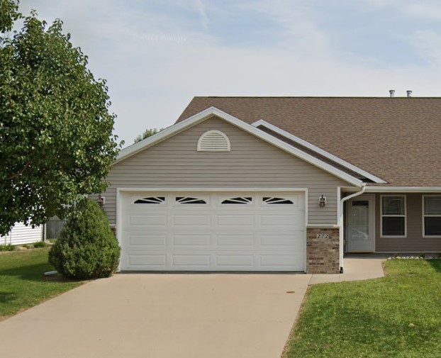 North Liberty Condo: 272 Watercress Rd