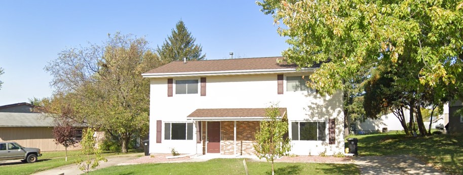 Coralville Condo: 2109 10th St Place