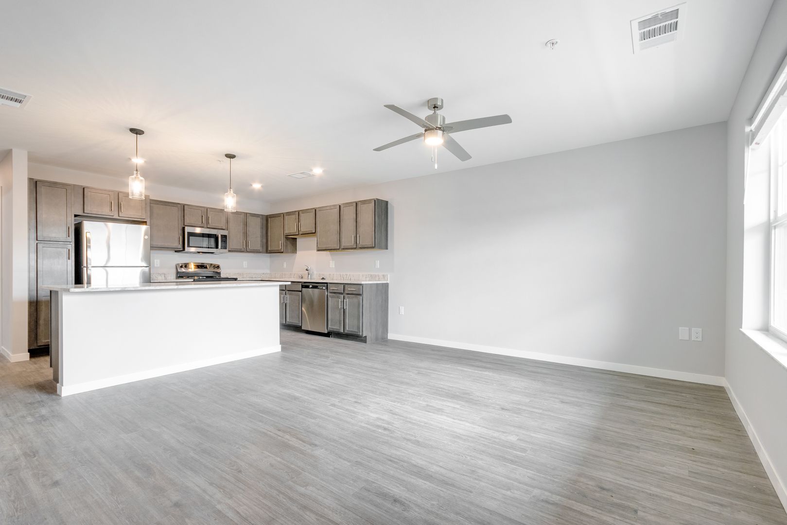 Baraboo Apartment: 1850 W Pine St