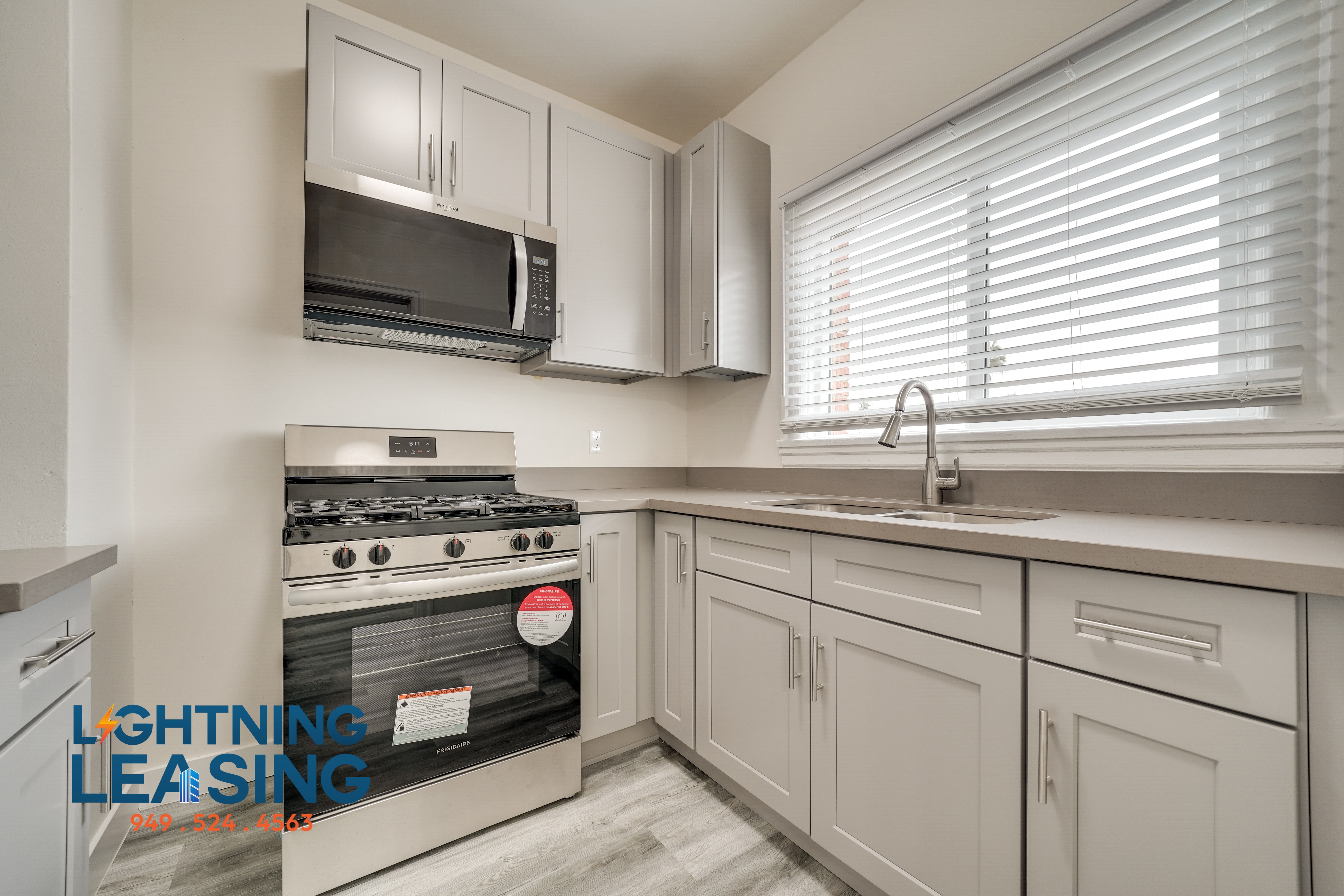 Los Angeles Condo: 148 S Normandie Ave