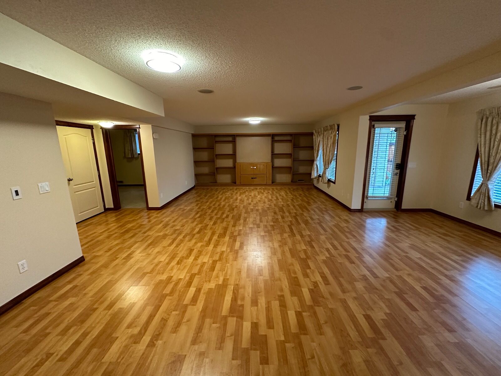 Calgary Condo: 180 Kincora Hill NW