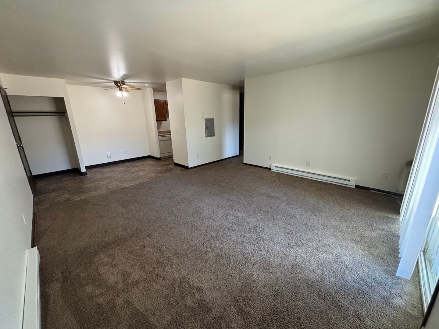 Sun Prairie Apartment: 242 Amber Trl