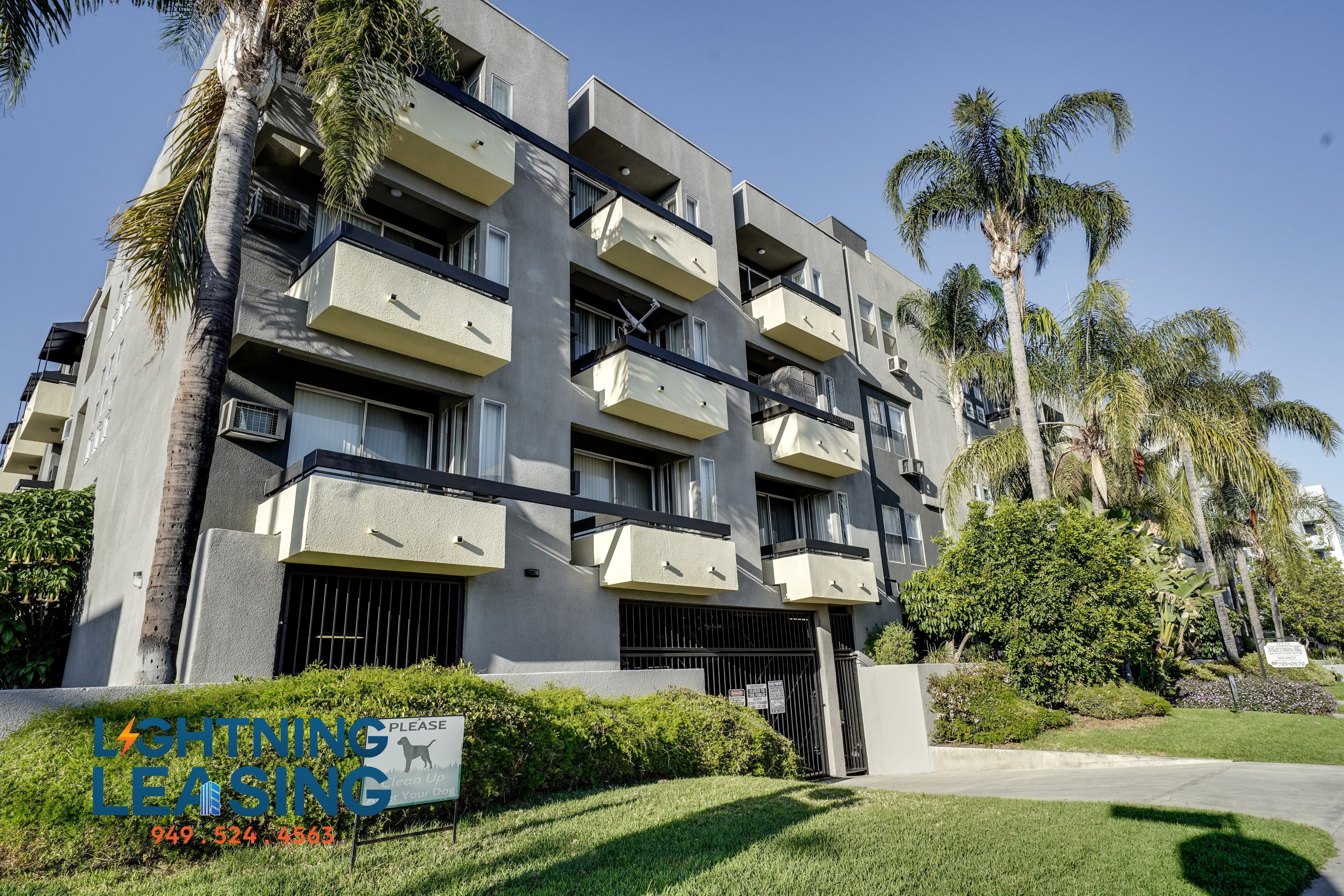 North Hollywood Condo: 11225 Morrison St