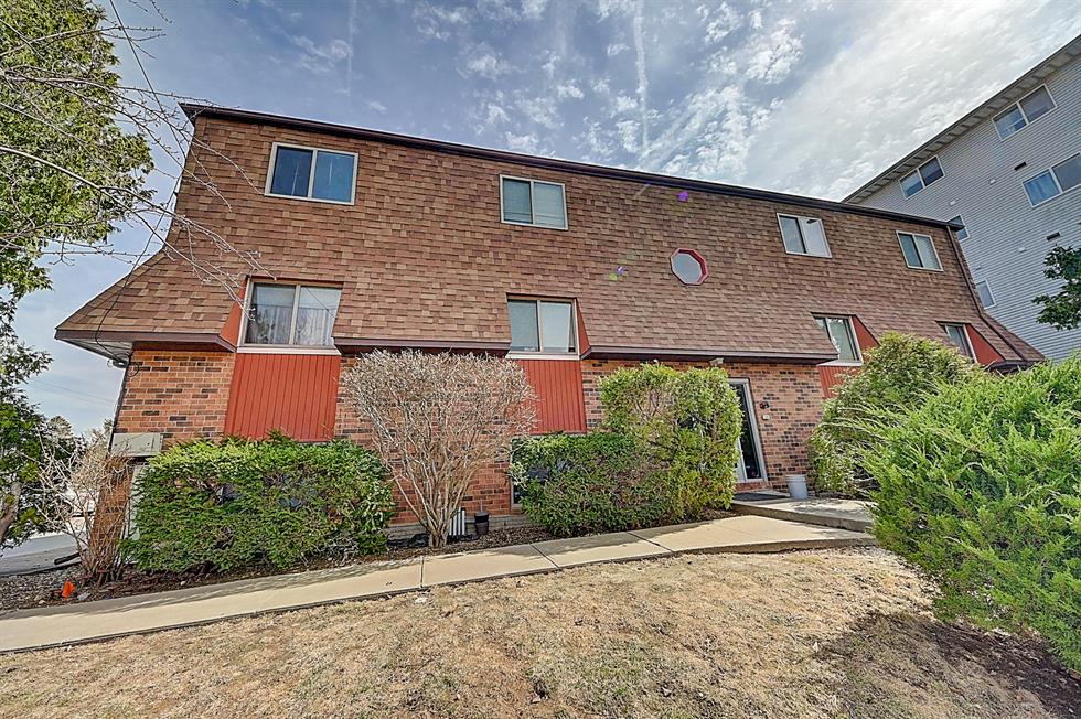 Iowa City Condo: 34 Lincoln Ave