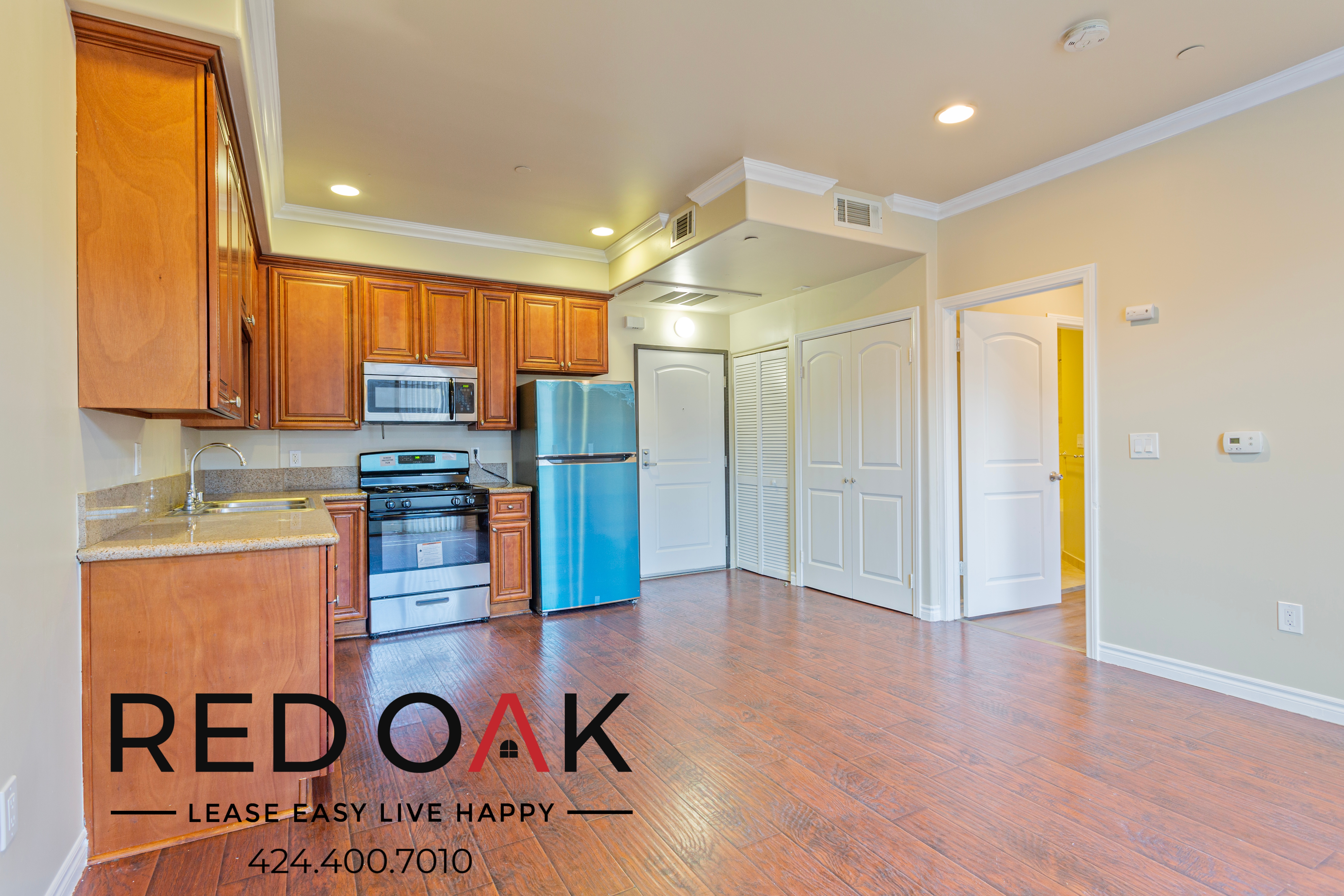 North Hills Condo: 8747 Sepulveda Blvd