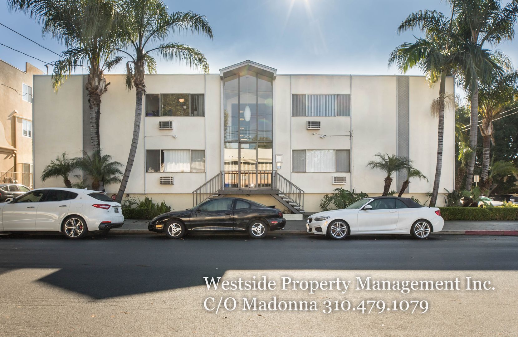 Los Angeles Apartment: 11360 Iowa Ave