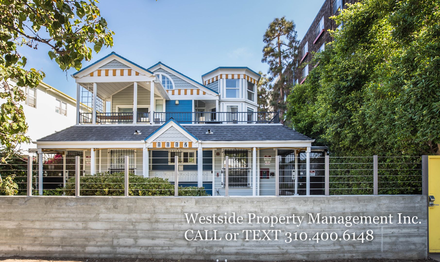 Santa Monica Apartment: 1117 3rd St