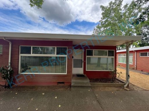 Portland Condo: 3824 SE 51st Ave.