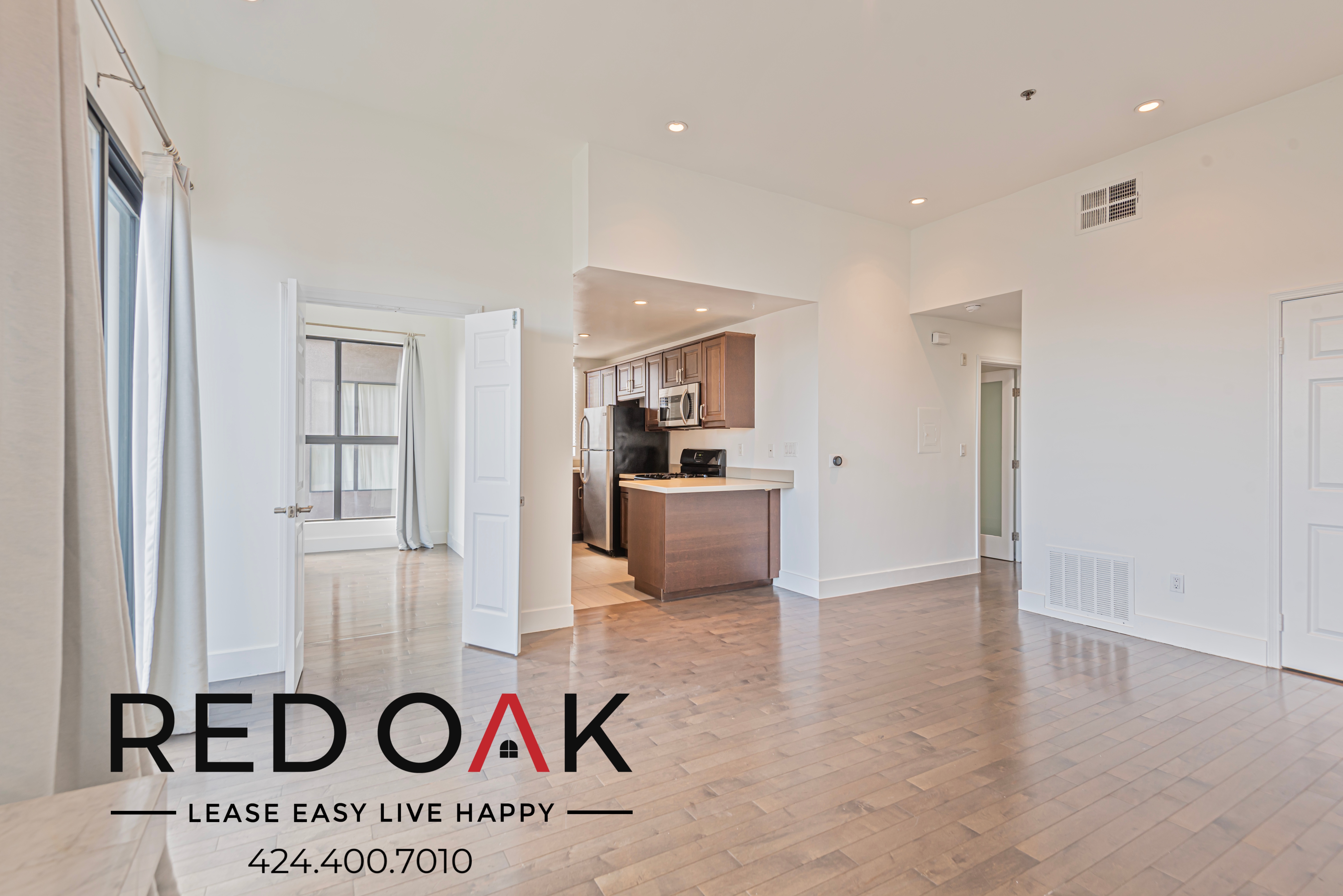 West Hollywood Condo: 8811 Burton Way