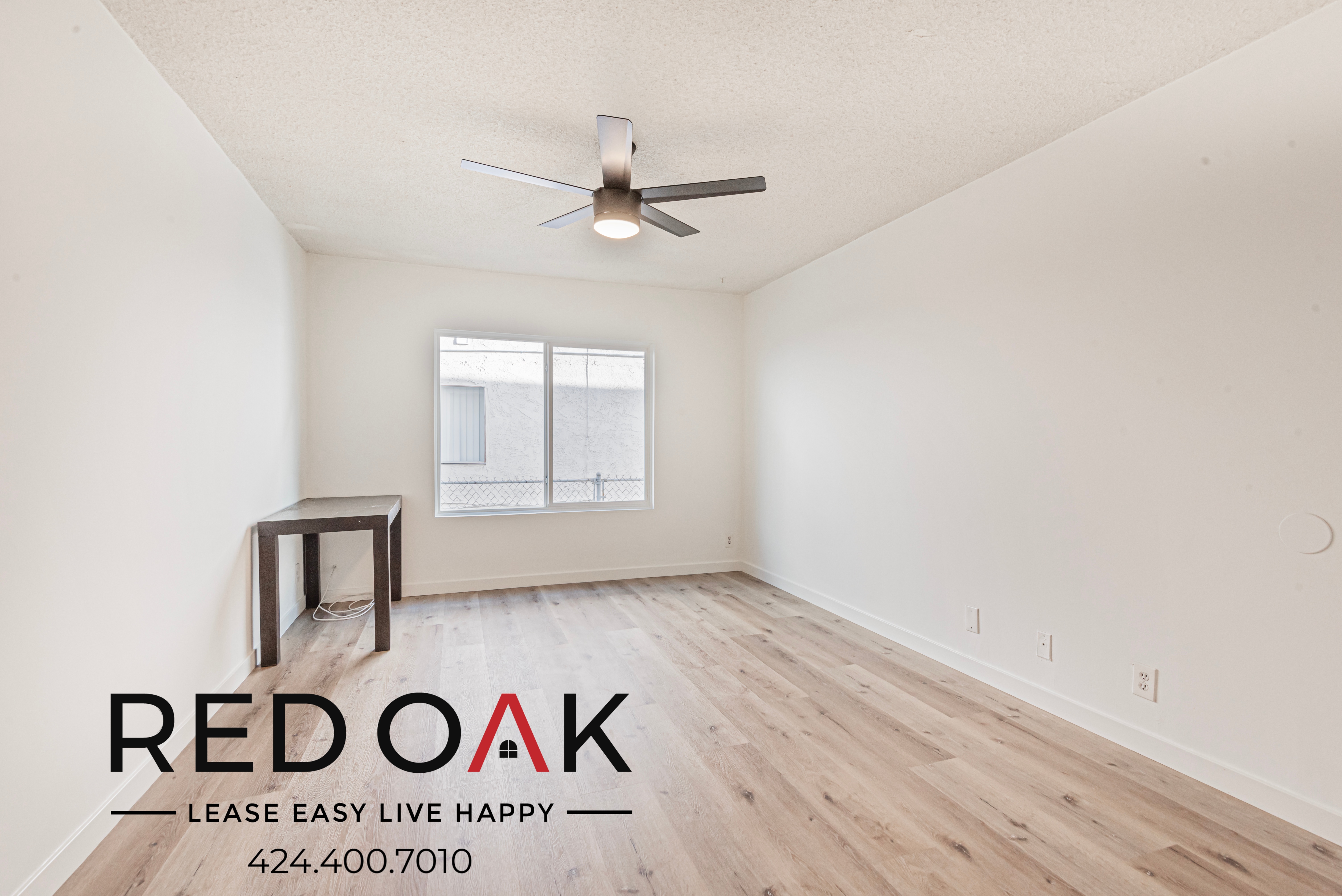 Los Angeles Condo: 4061 McLaughlin Ave