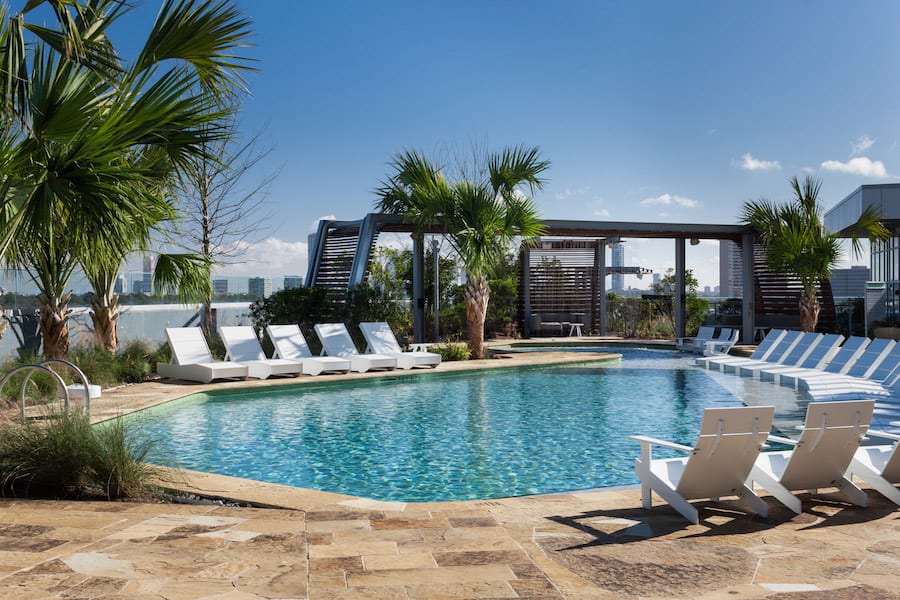 Houston Condo: 2928 Weslayan St