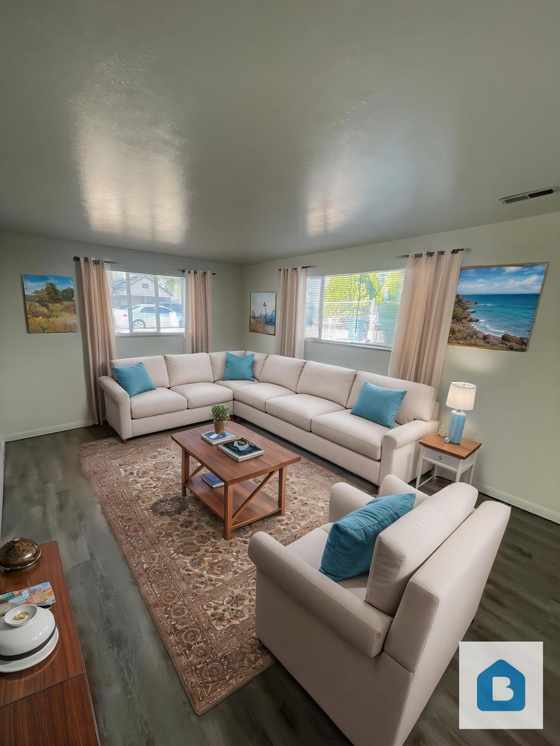 Pueblo Condo: 1111 W Arroyo Ave #1113 -