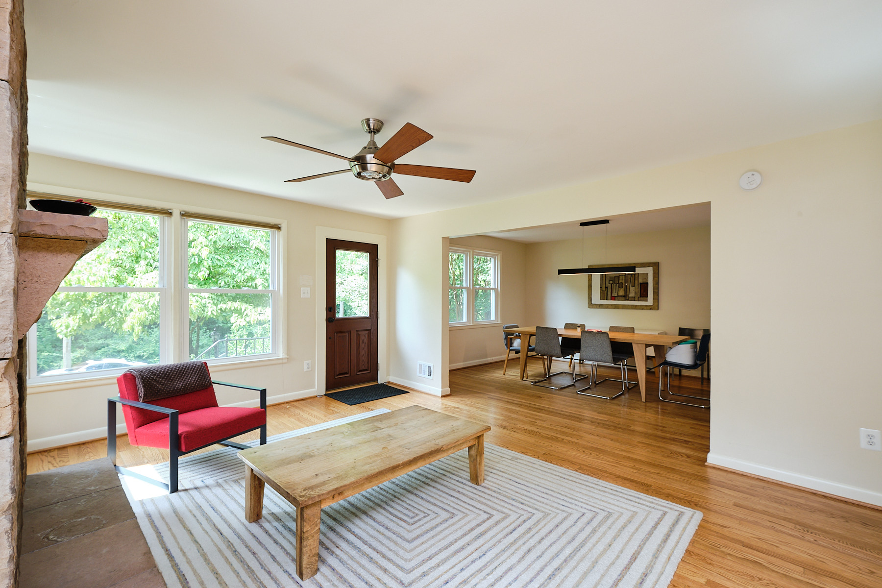 Washington House: 1318 Perry St NE
