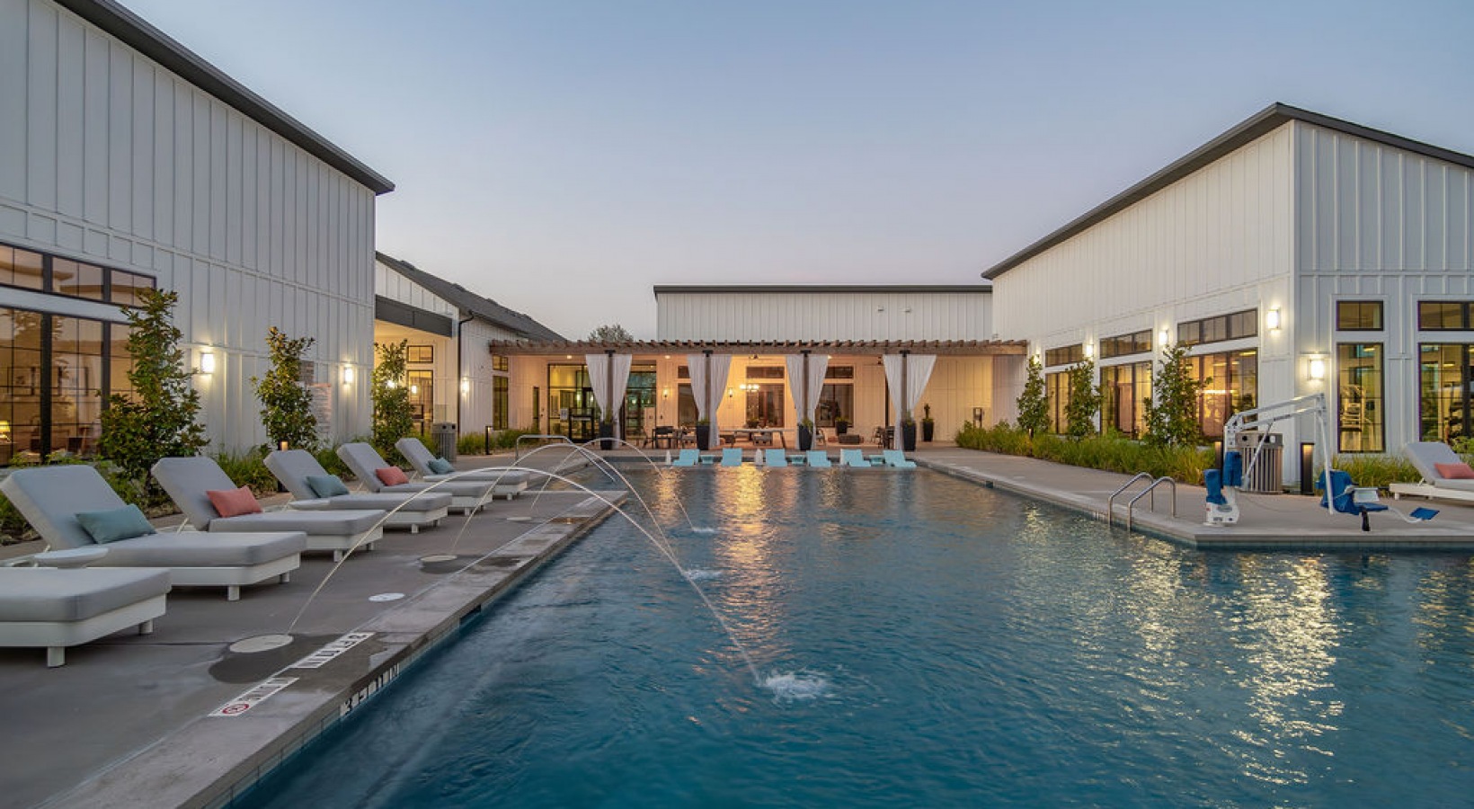 Austin Condo: 6114 FM 969