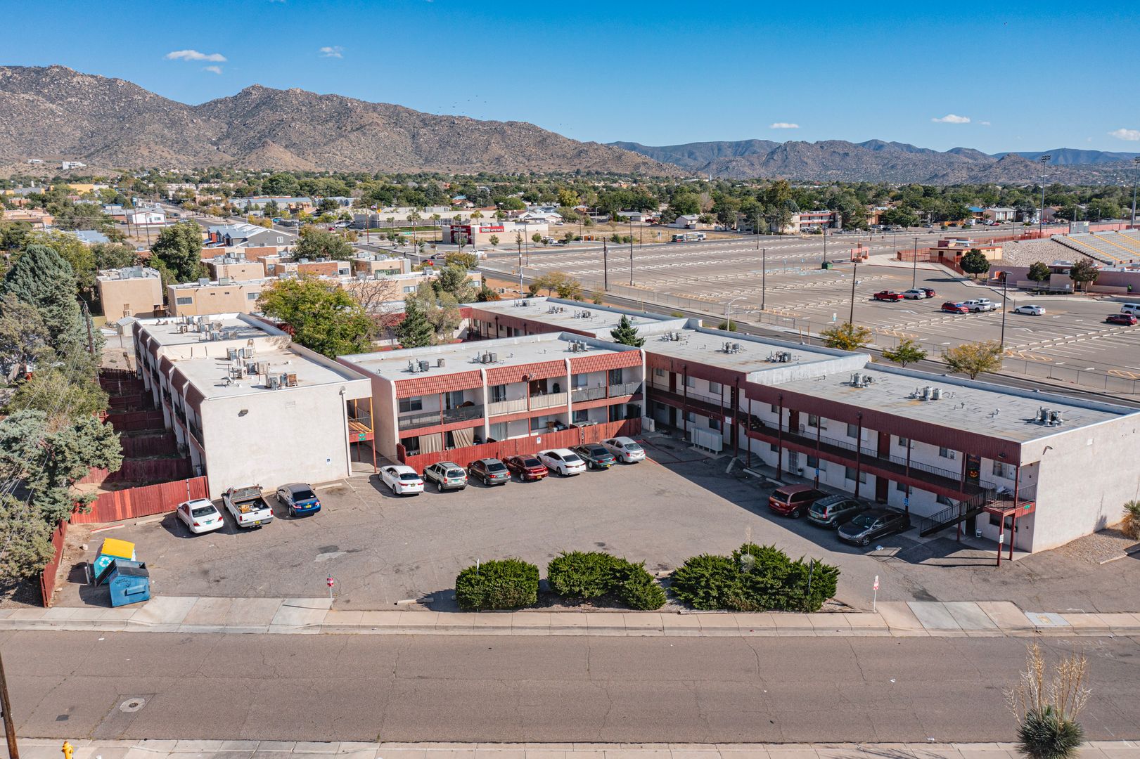 Albuquerque Apartment: 12601 Lomas Blvd NE