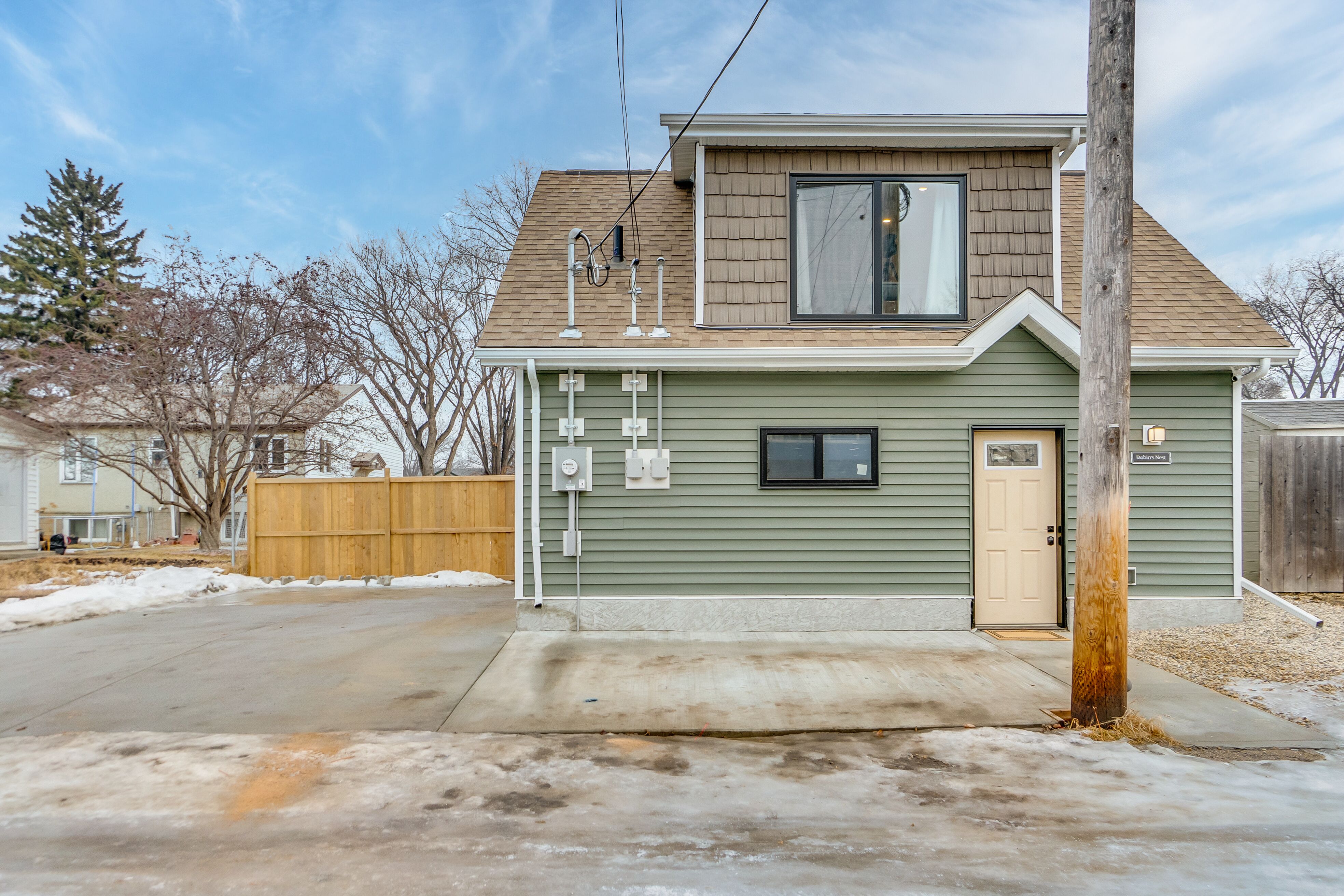 Edmonton House: 12120 62nd St NW