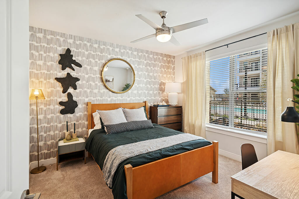 Austin Condo: 210 Ralph Ablanedo Dr