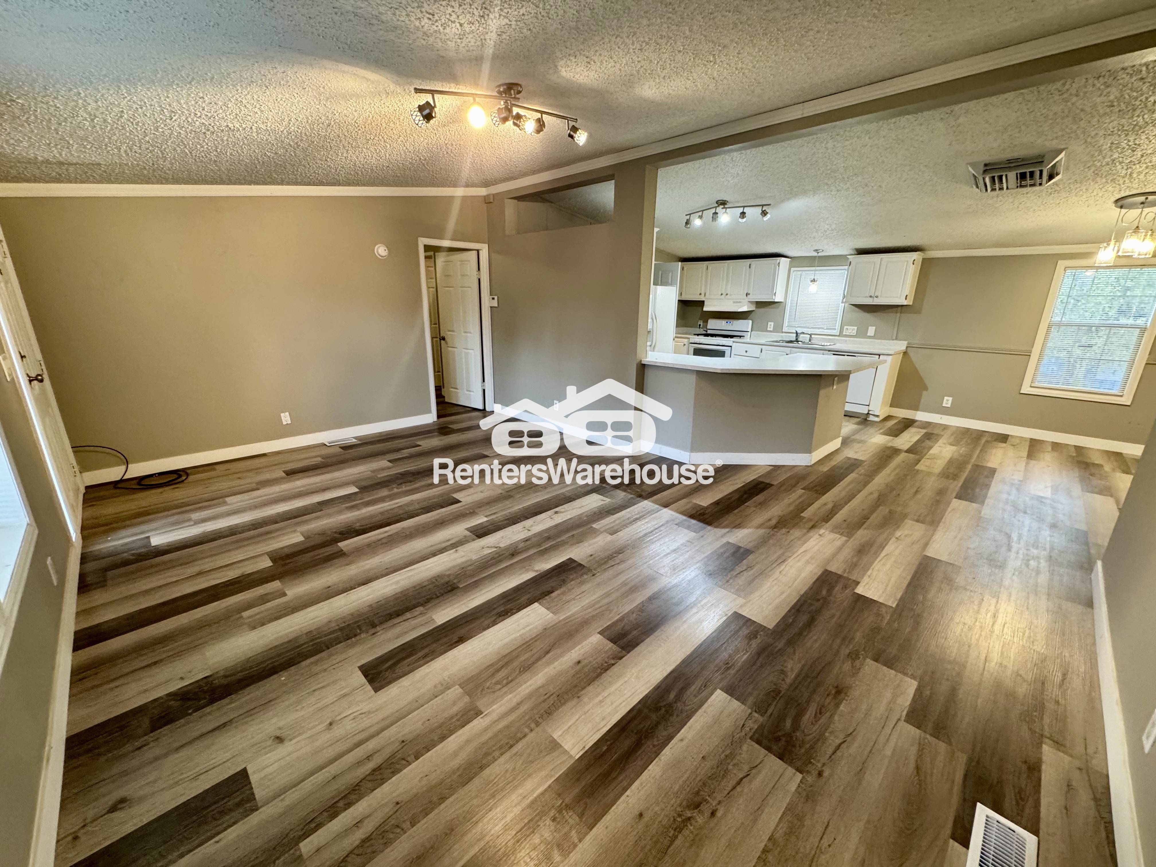 Lakewood House: 1771 Eaton Street