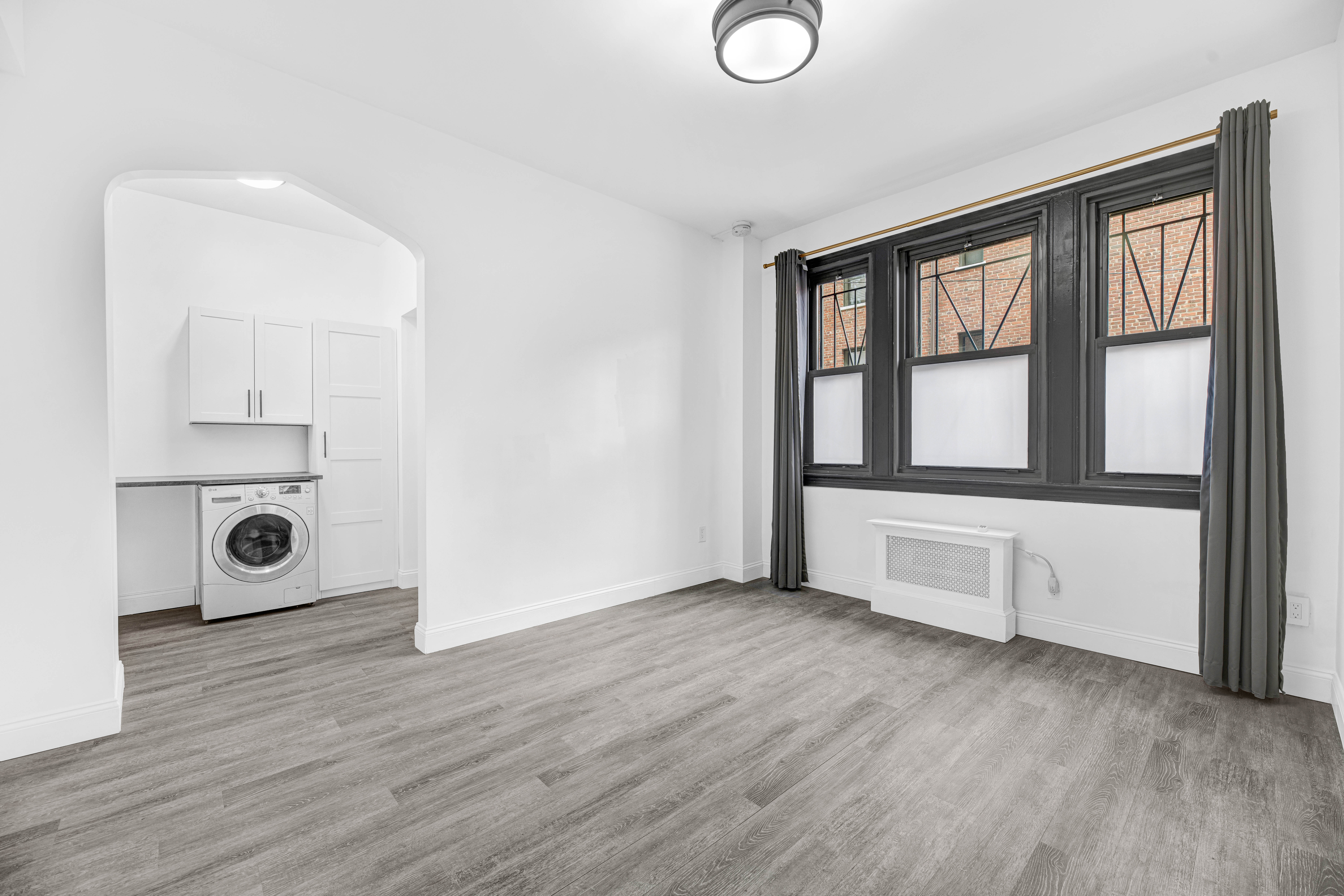 Washington Condo: 1010 25th St NW