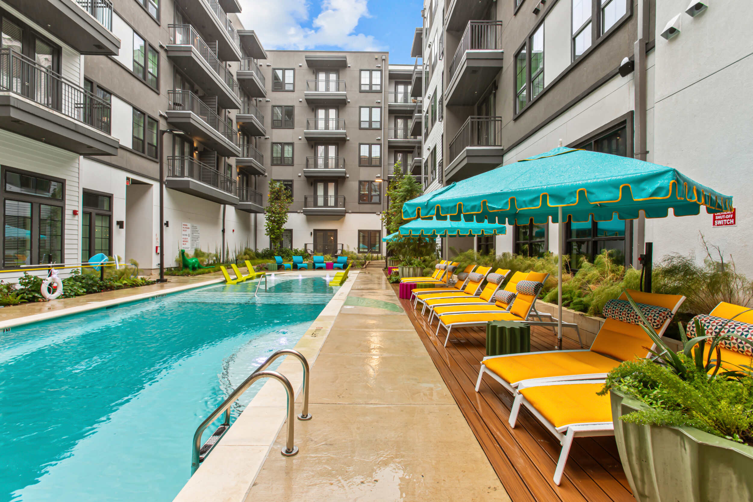 Austin Condo: 4340 S Congress Ave