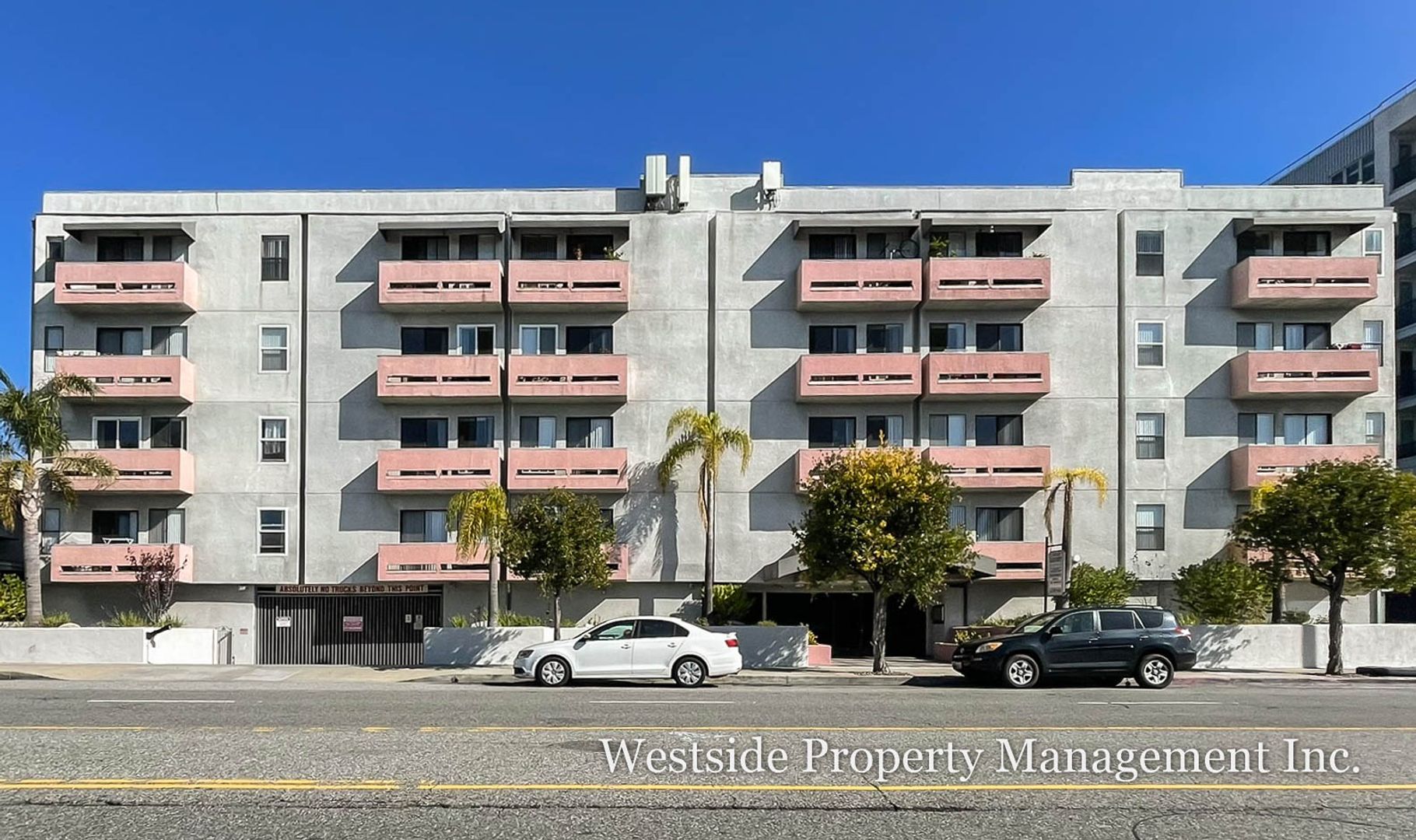 Culver City Apartment: 3848 Overland Ave