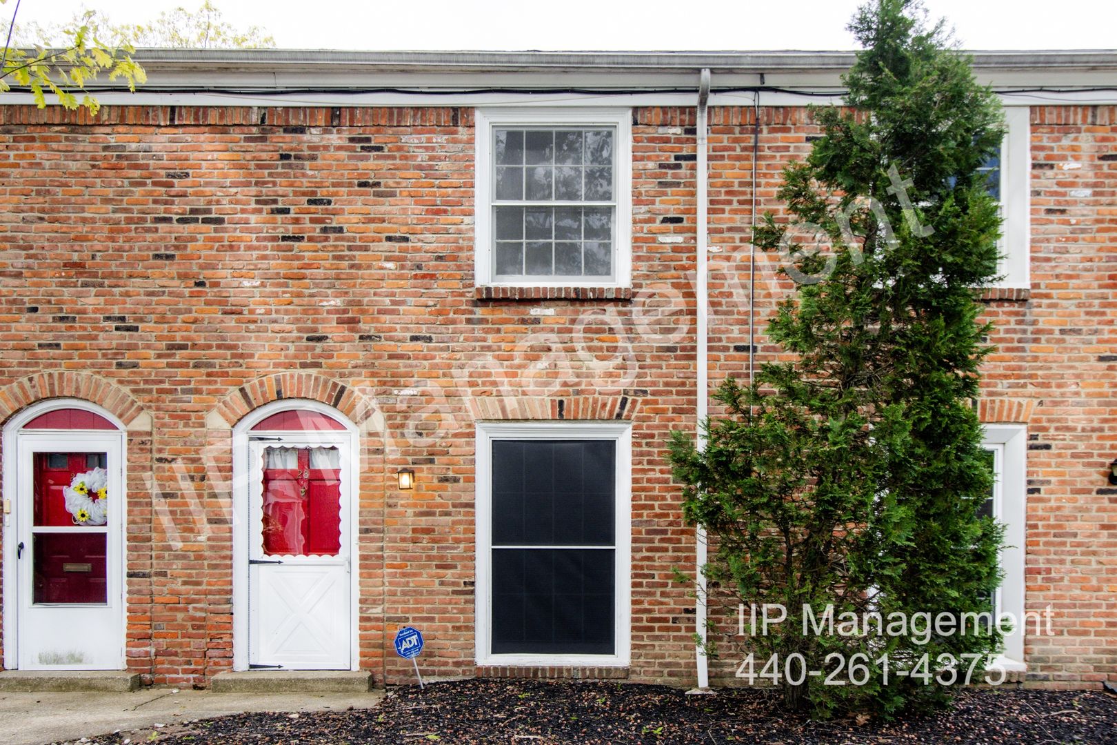 EUCLID House: 11 TRENTON SQ T-28