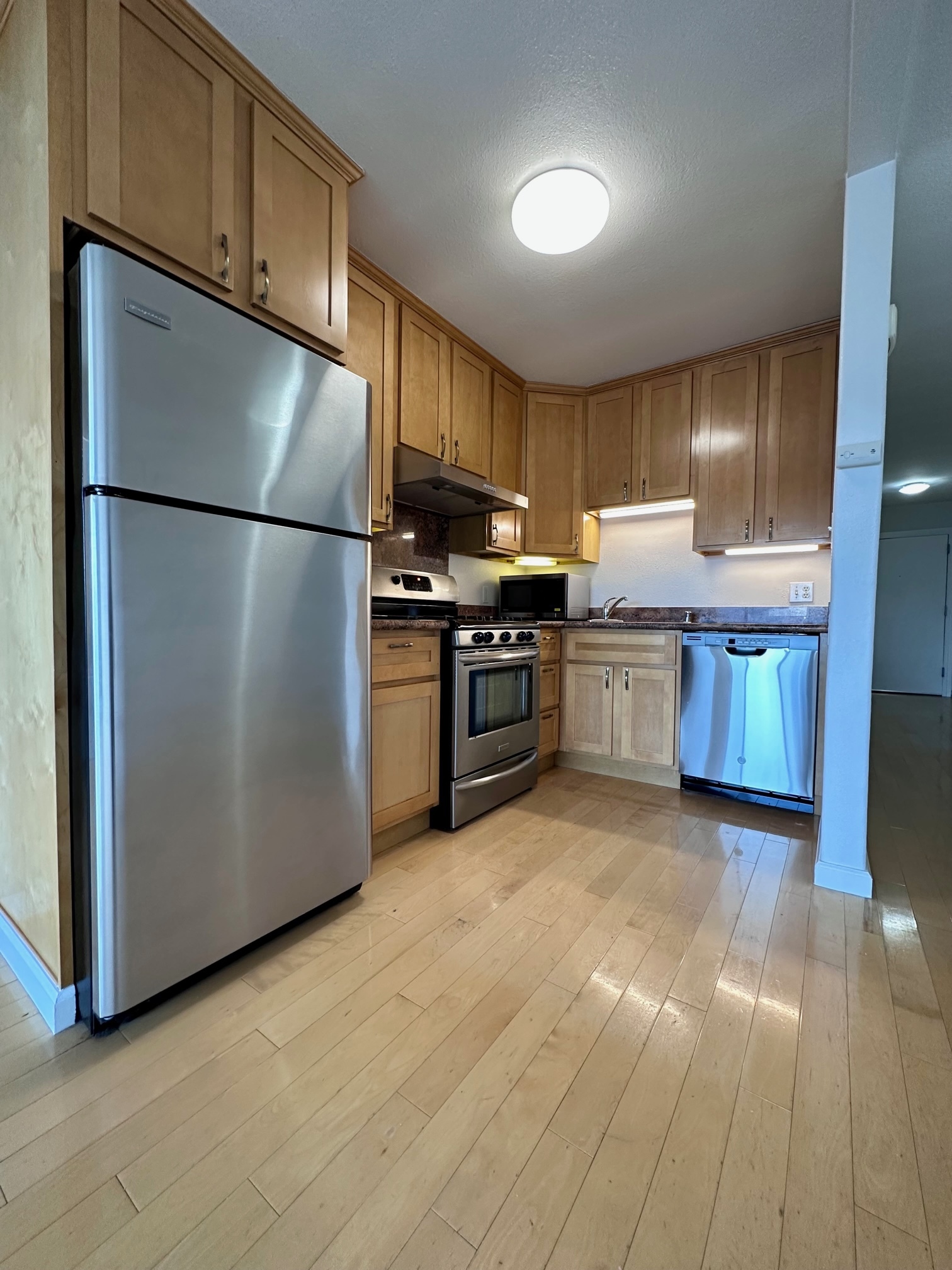 San Francisco Condo: 2847 Folsom St