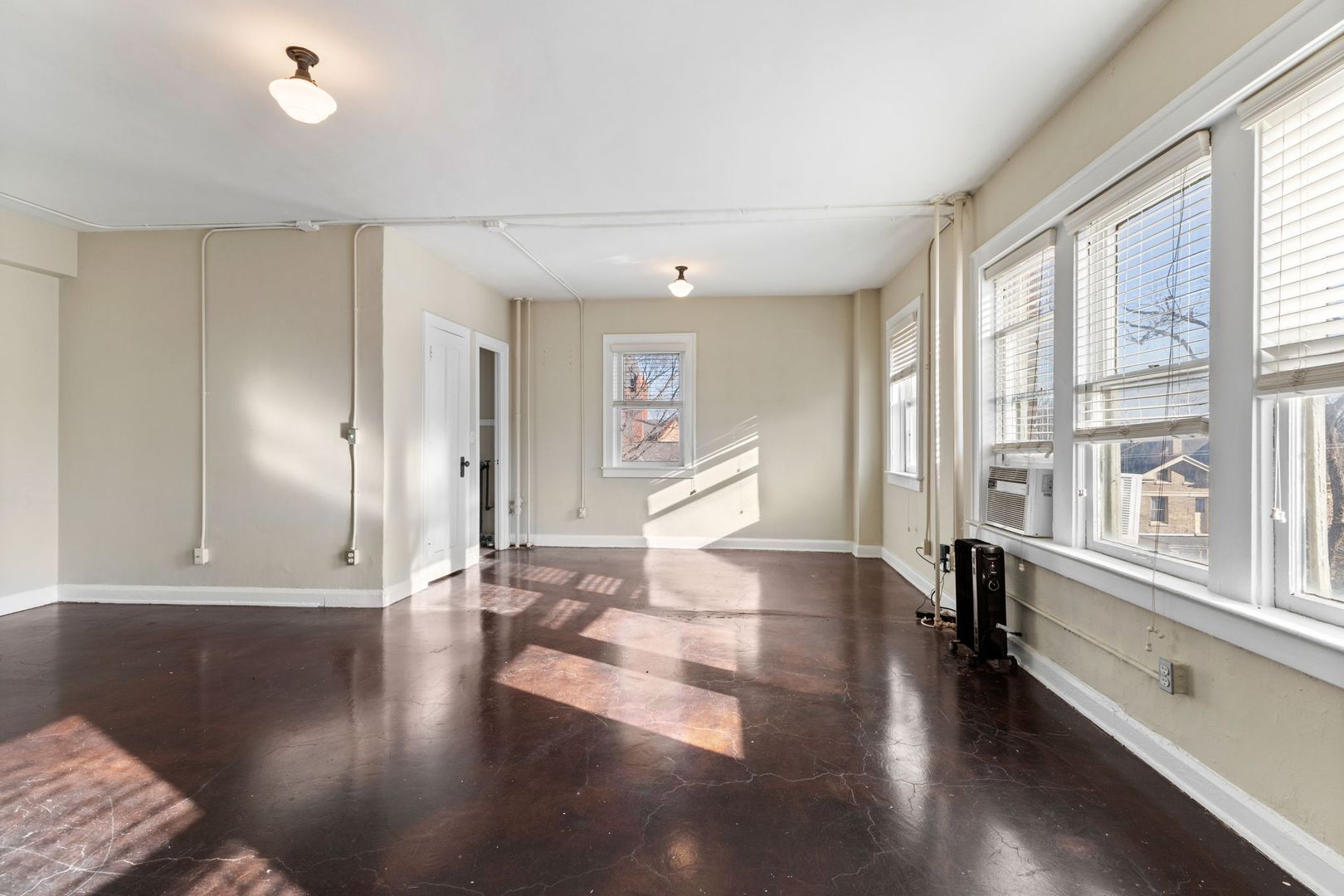 Indianapolis Apartment: 111 E 16th St