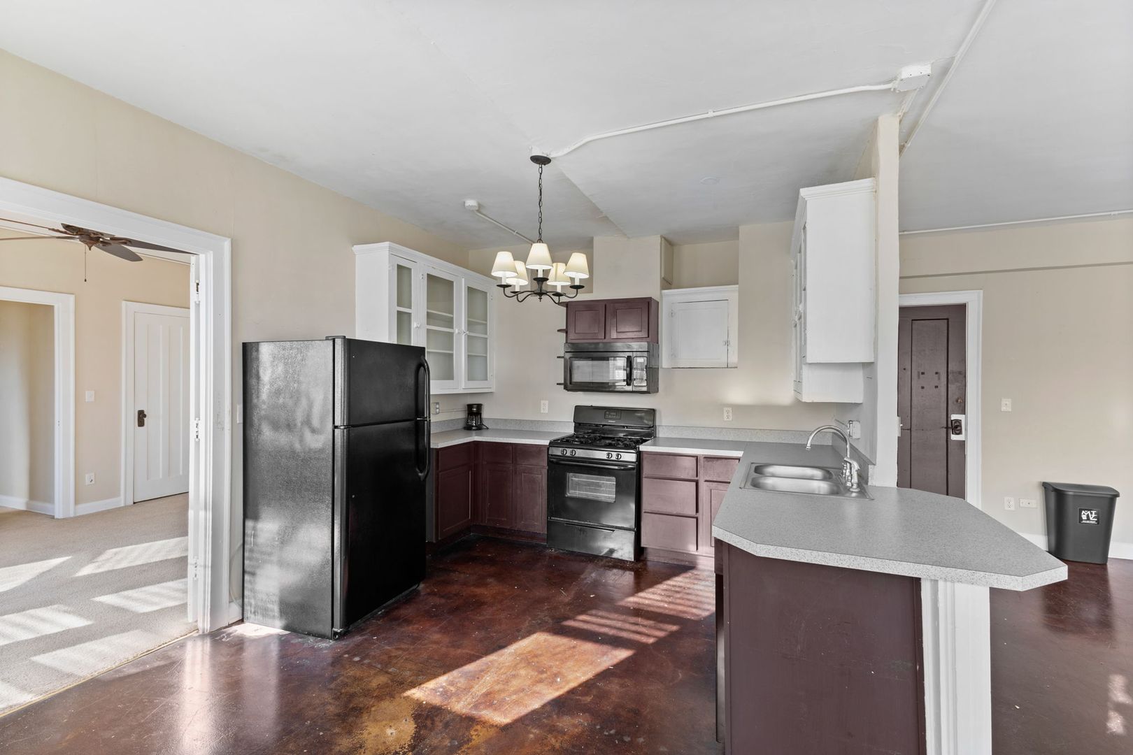 Indianapolis Apartment: 111 E 16th St