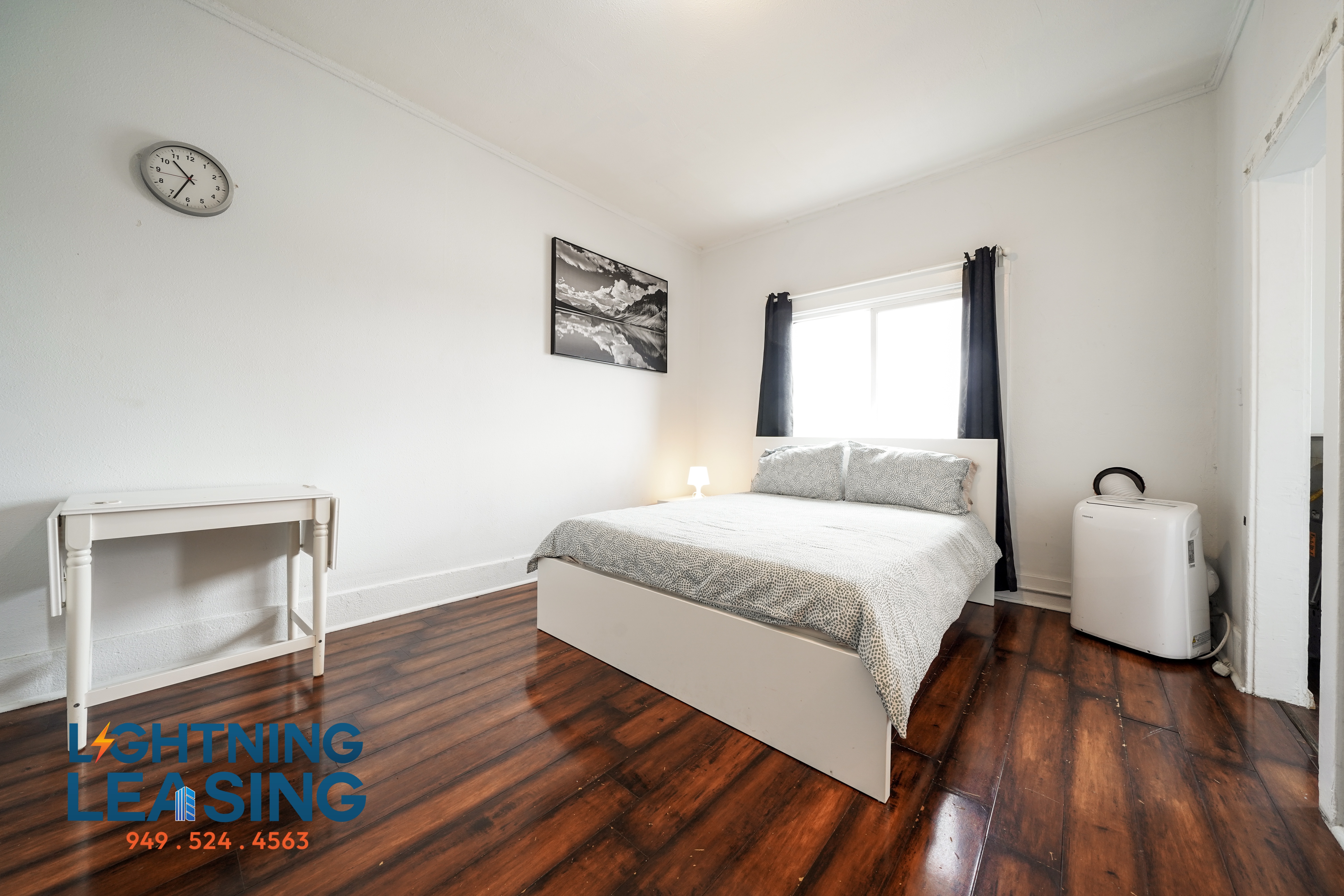 Los Angeles Condo: 1420 Flower St