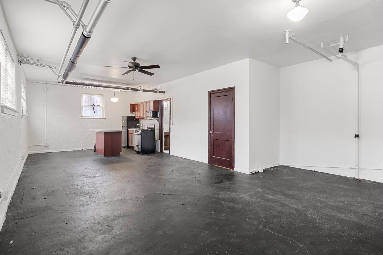 Indianapolis Apartment: 5230 E Washington St