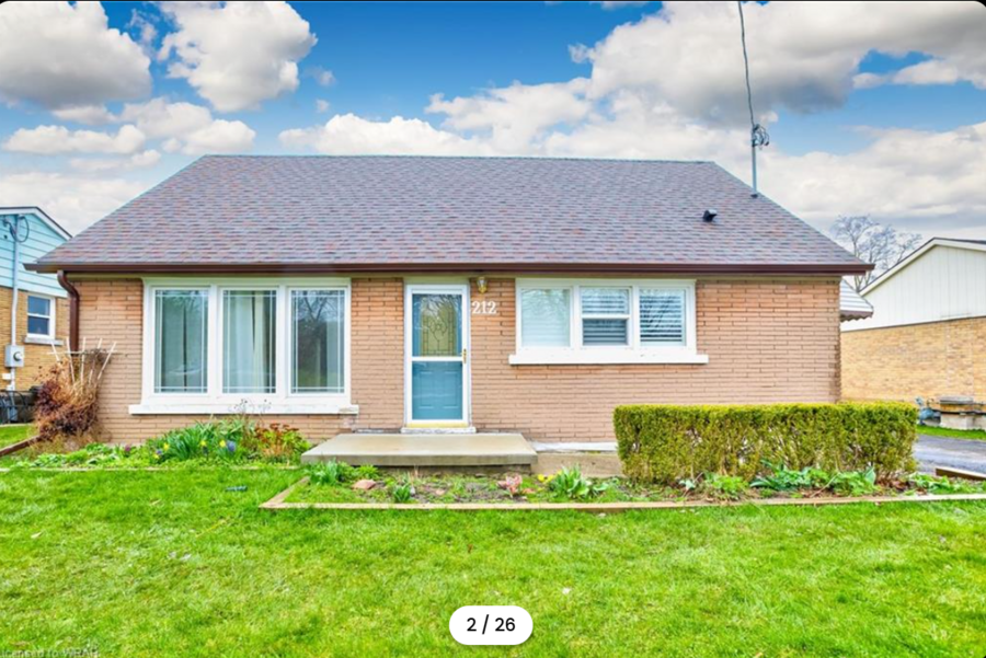 212 Allen Street East - 1 - 1