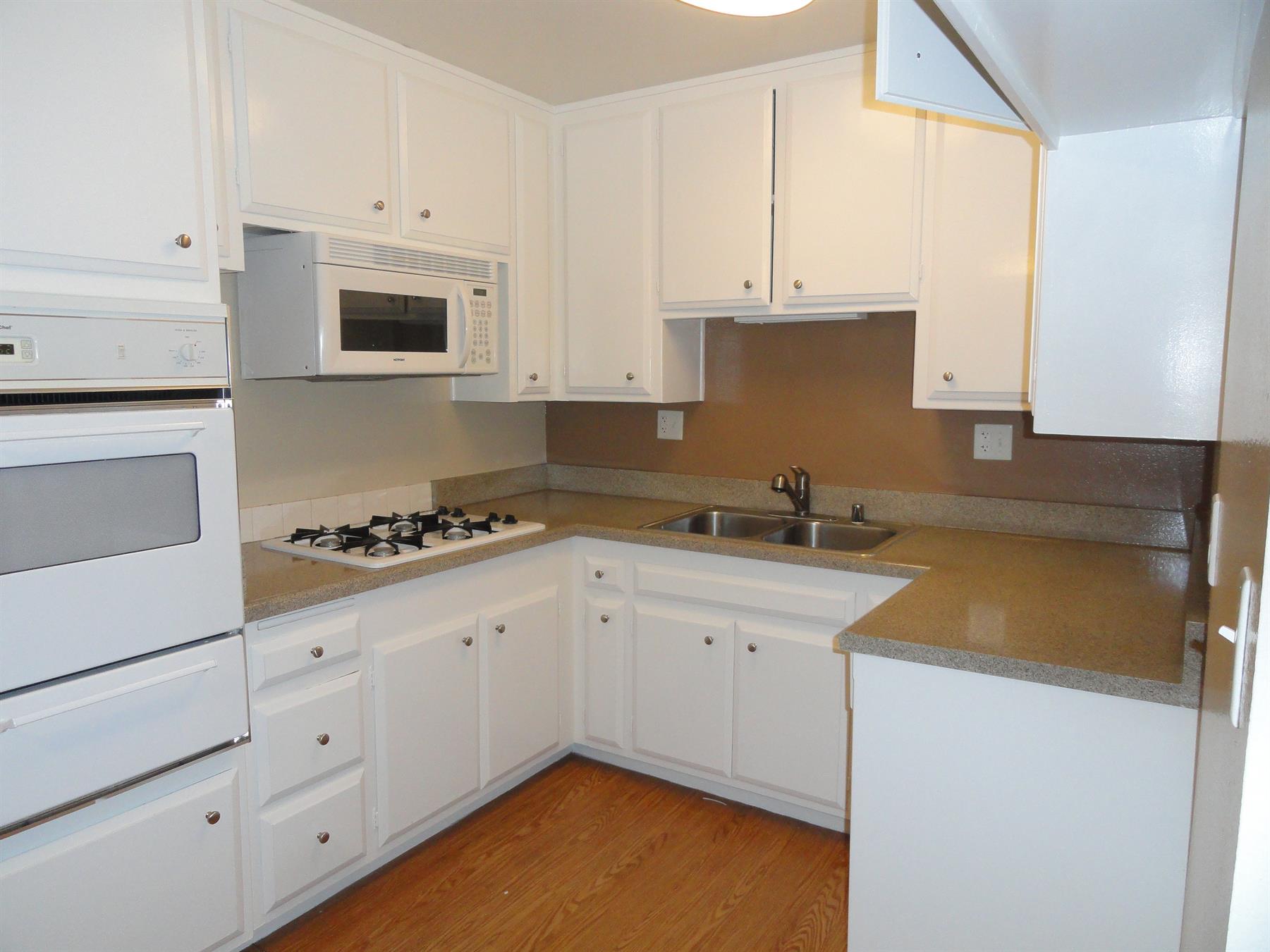 Bellflower Apartment: 10020 Alondra Blvd