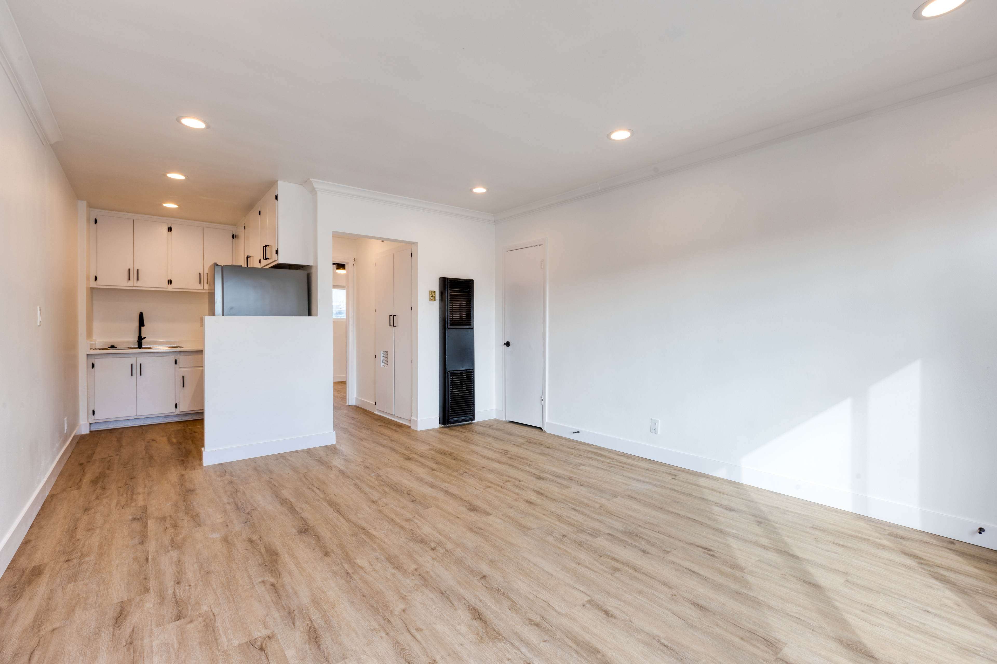 Bellflower Condo: 10015 Alondra Blvd