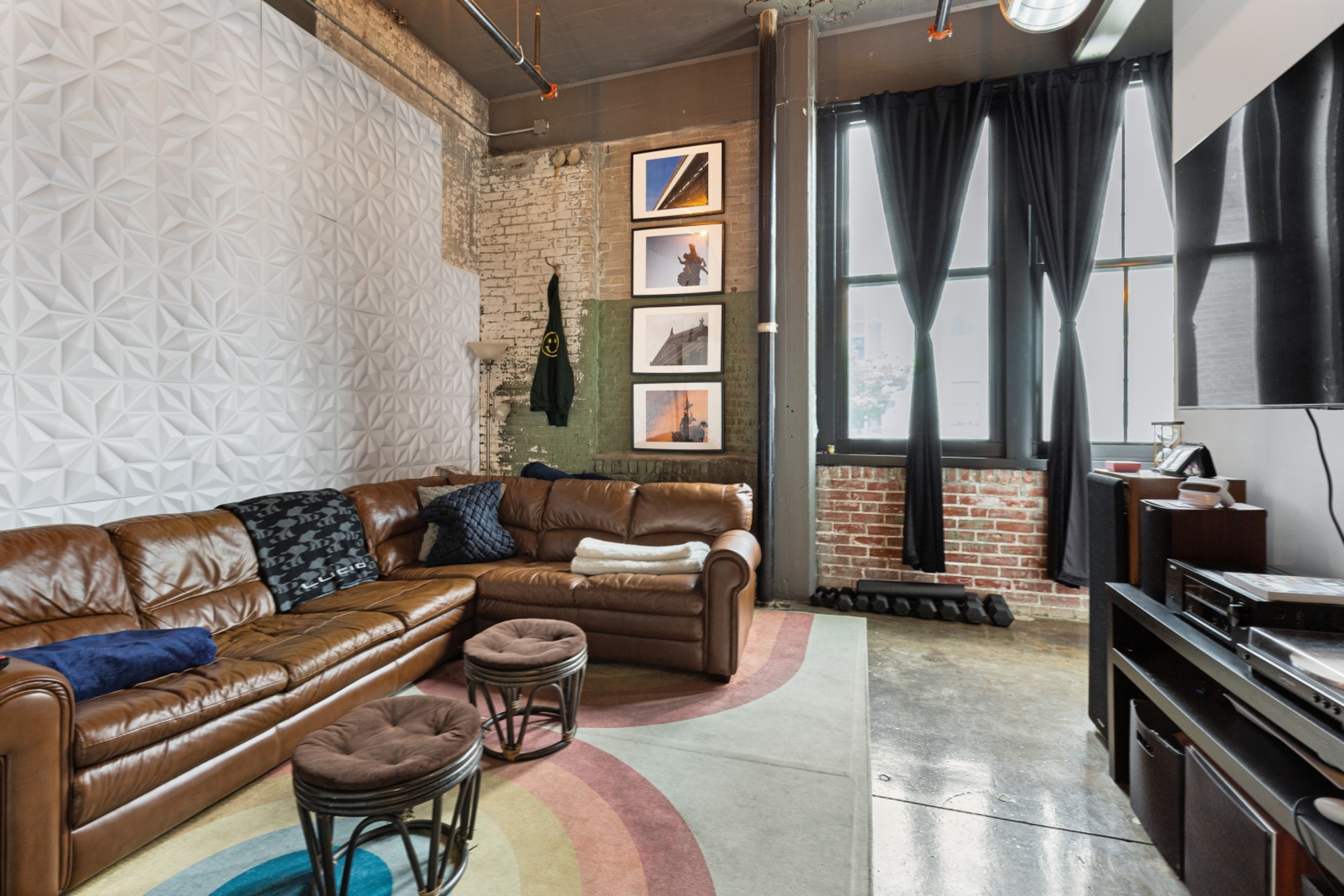 Philadelphia Apartment: 1701 Tulip St