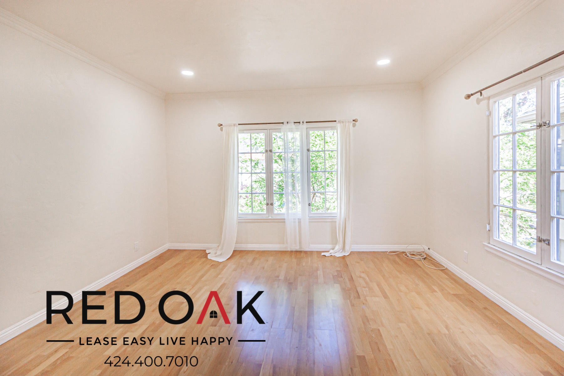 Beverly Hills Condo: 229 S Tower Dr