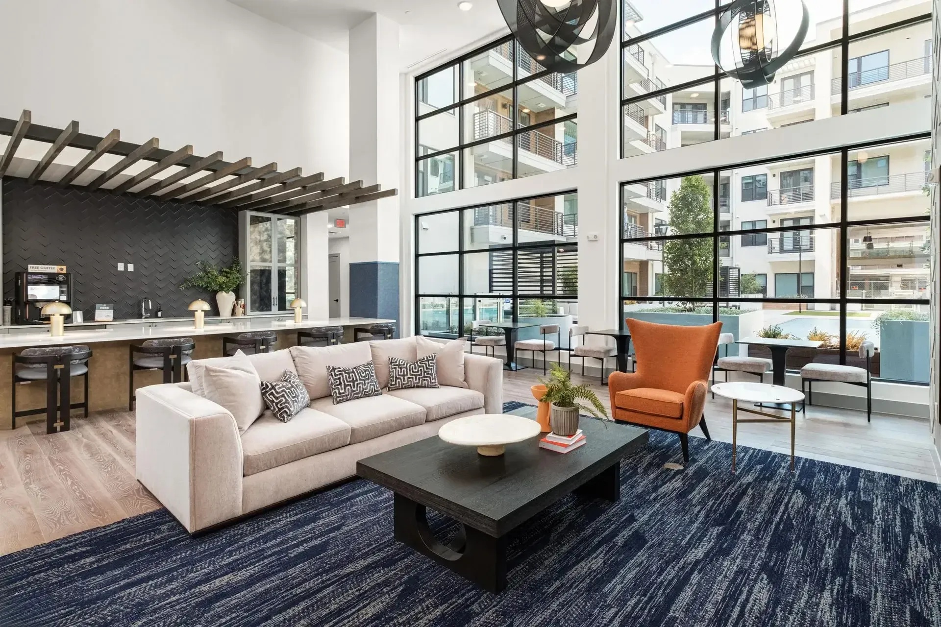 Austin Condo: 2710 W Anderson Ln