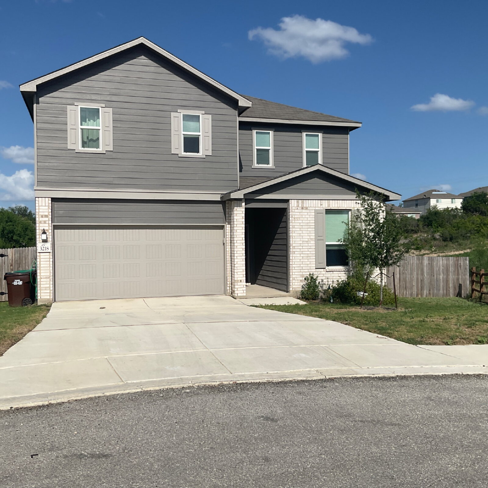 San Antonio House: 3218 Sunday Song