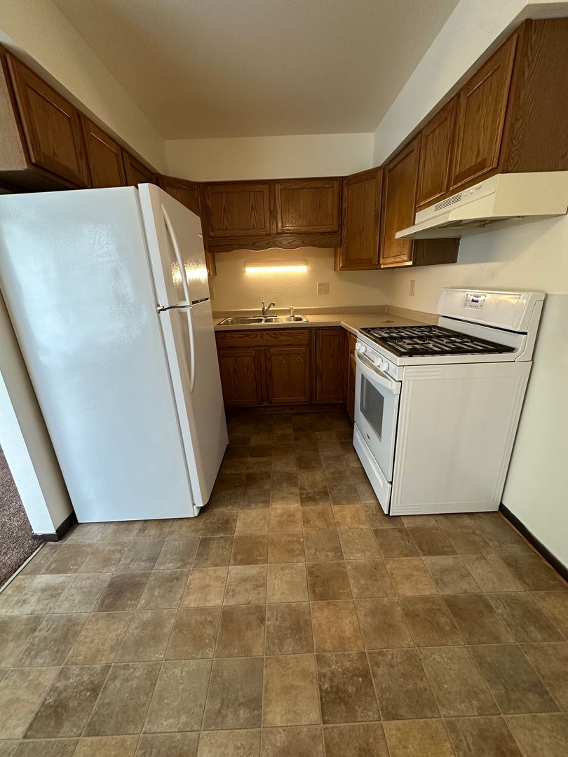Lodi Condo: 375 Clark Street