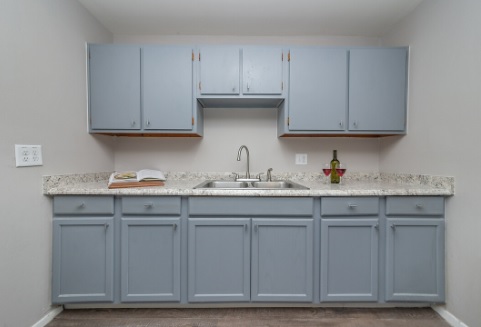 Cincinnati Apartment: 5856 Renee Ct