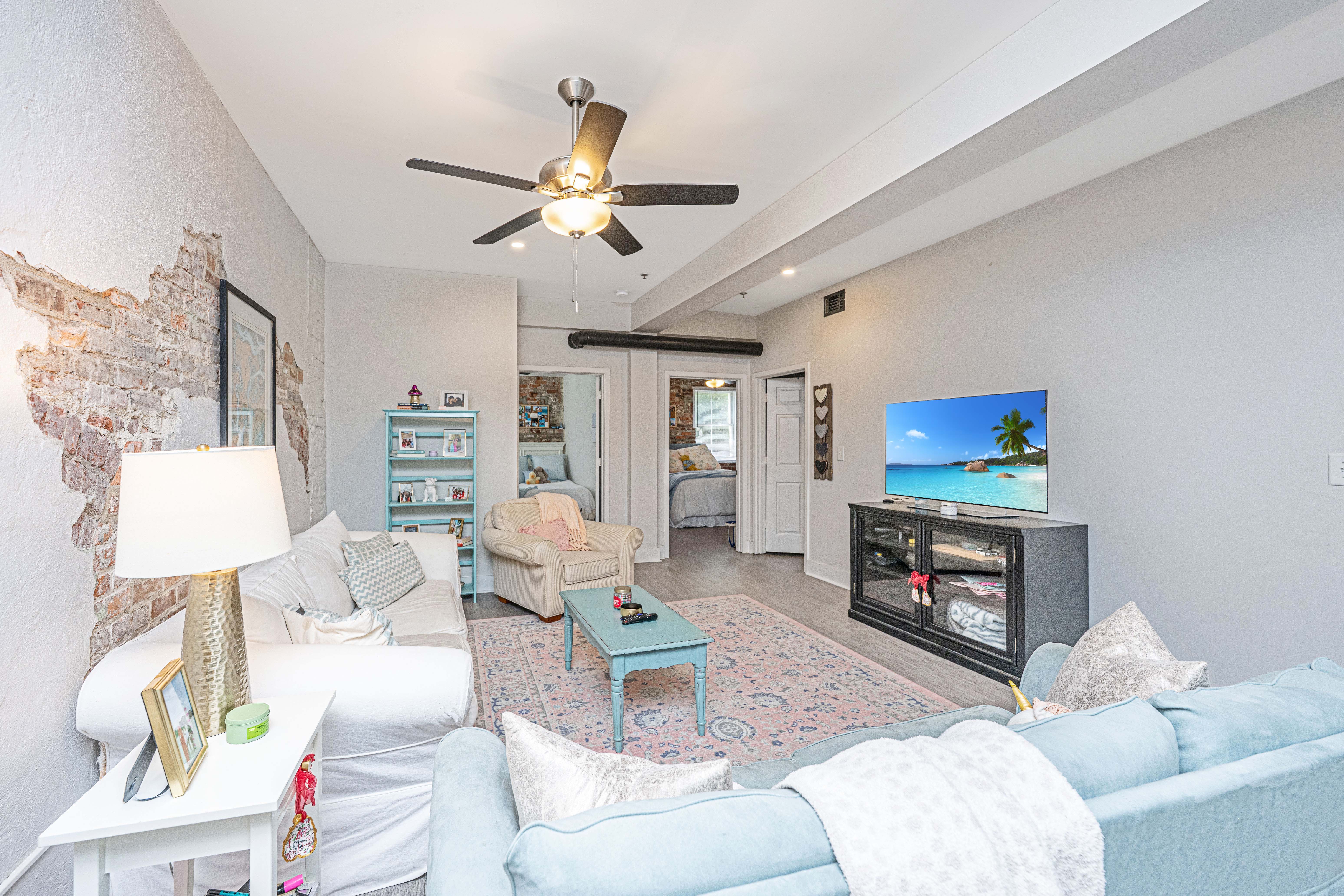 Charleston Condo: 1000 King Street