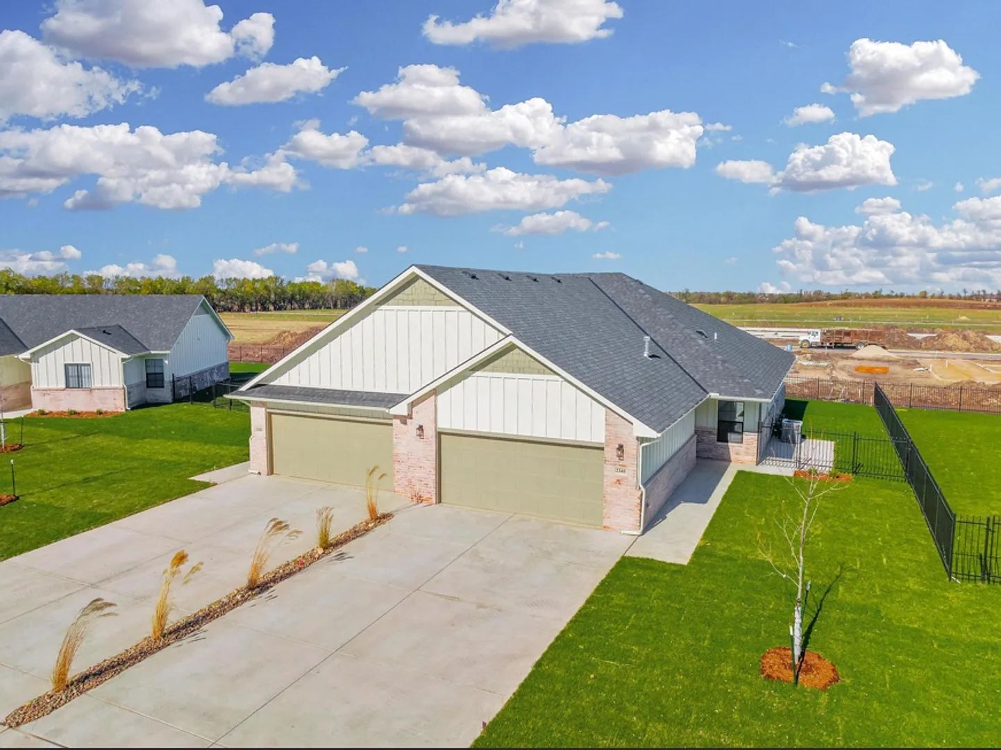 Goddard House: 2133 W Elk Ridge Ave