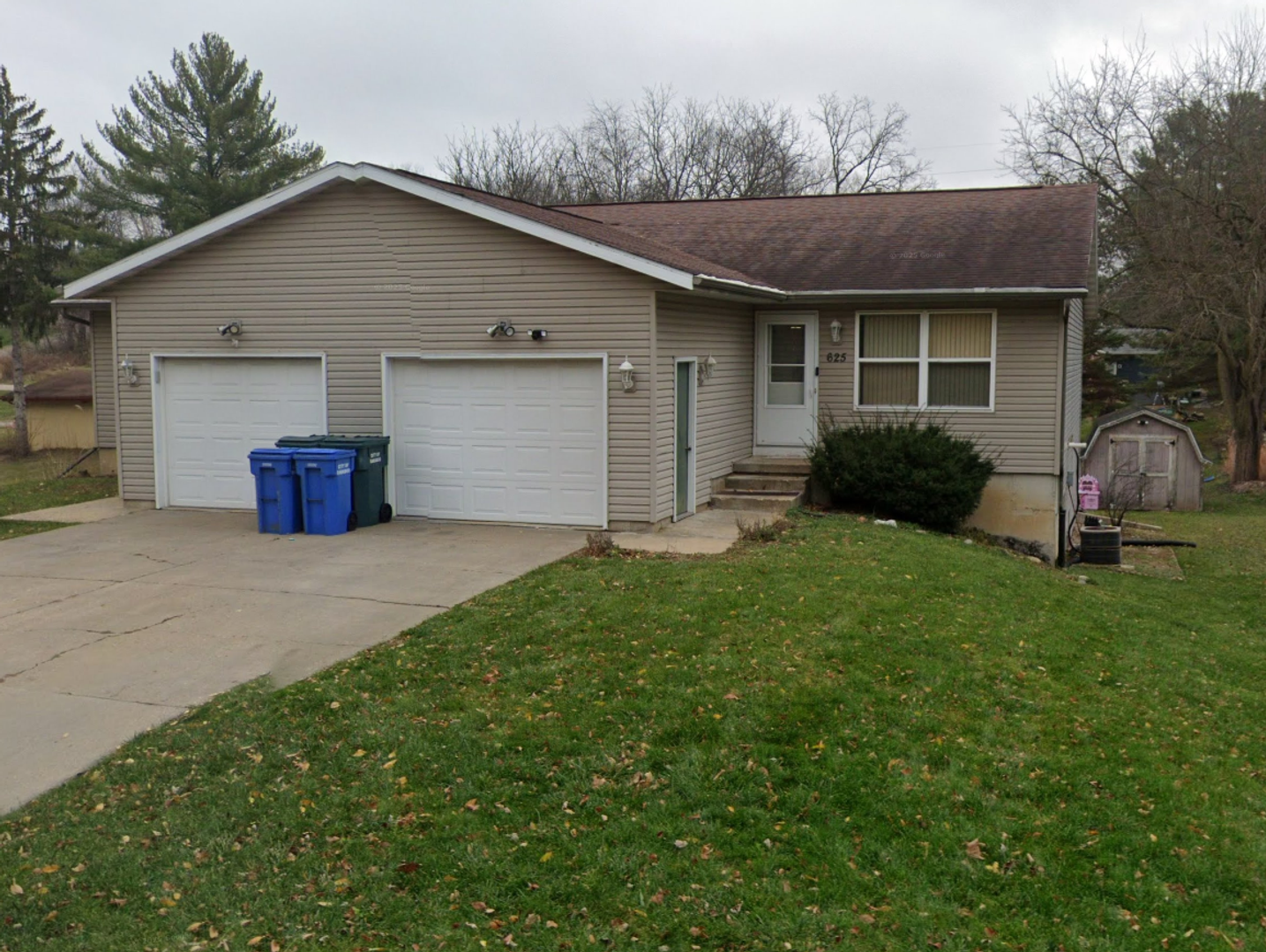Baraboo Condo: 625 Ellis Avenue