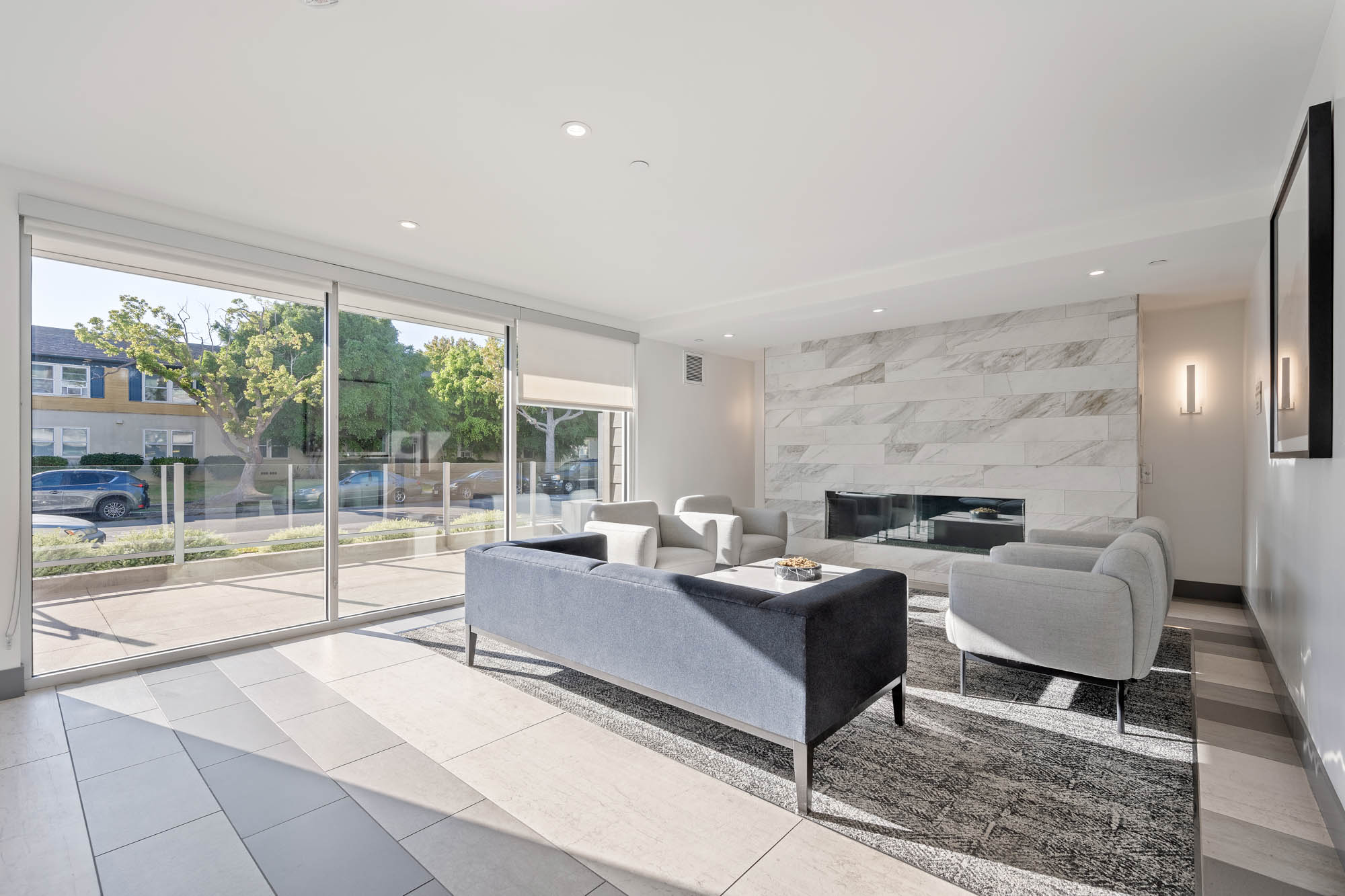 Los Angeles Apartment: 8820 Belford Ave