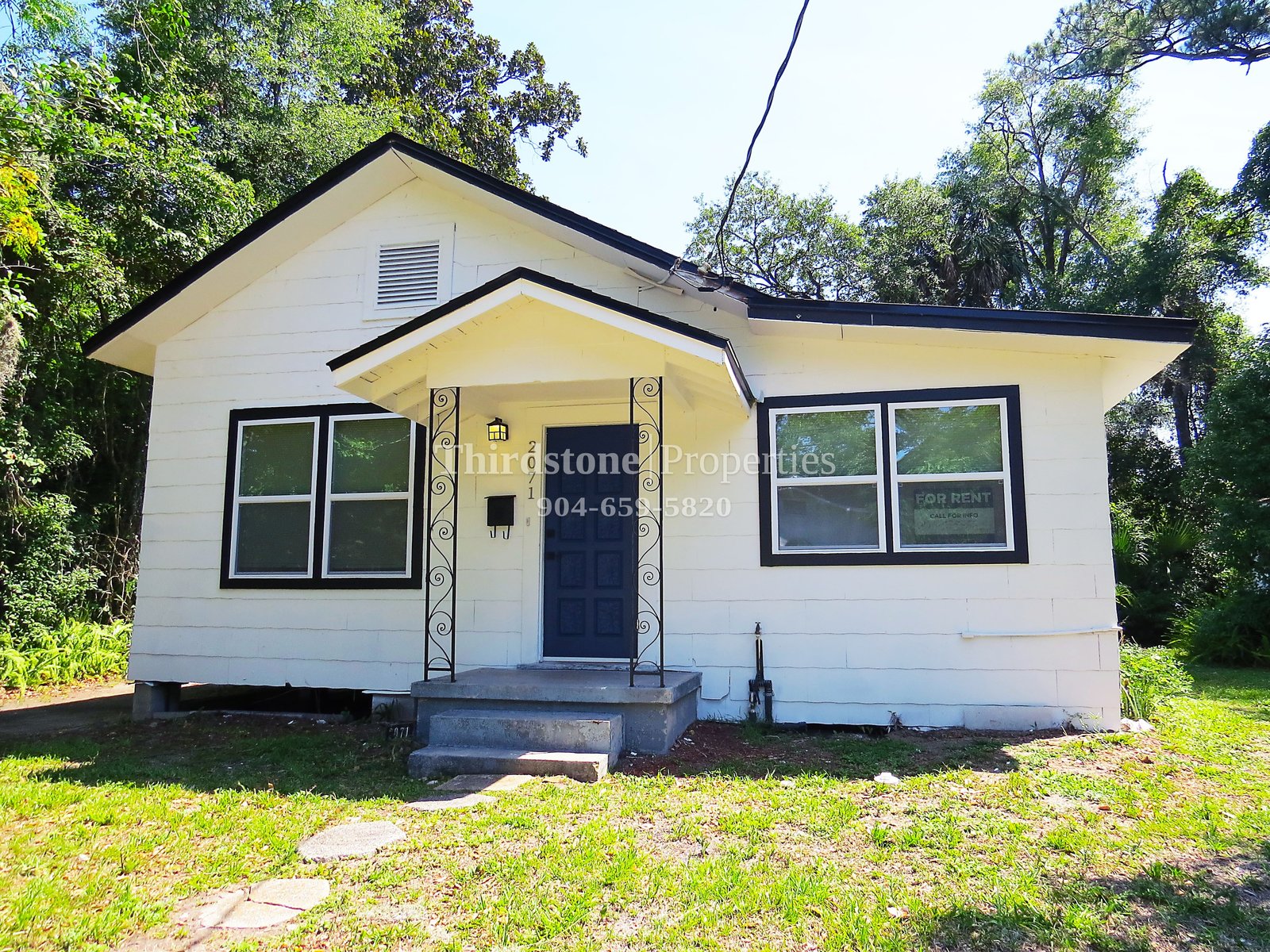 Jacksonville House: 2071 Southampton Road