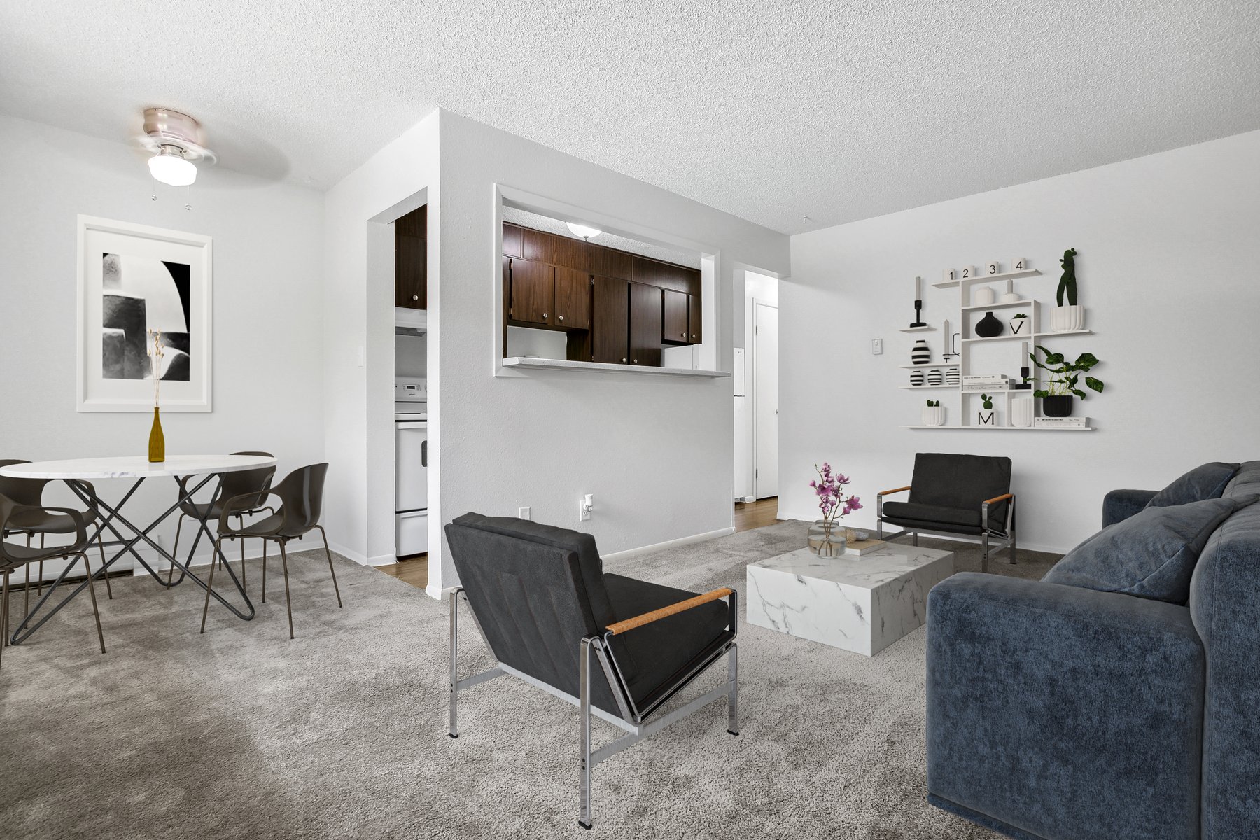 Englewood Apartment: 777 E Kenyon Ave