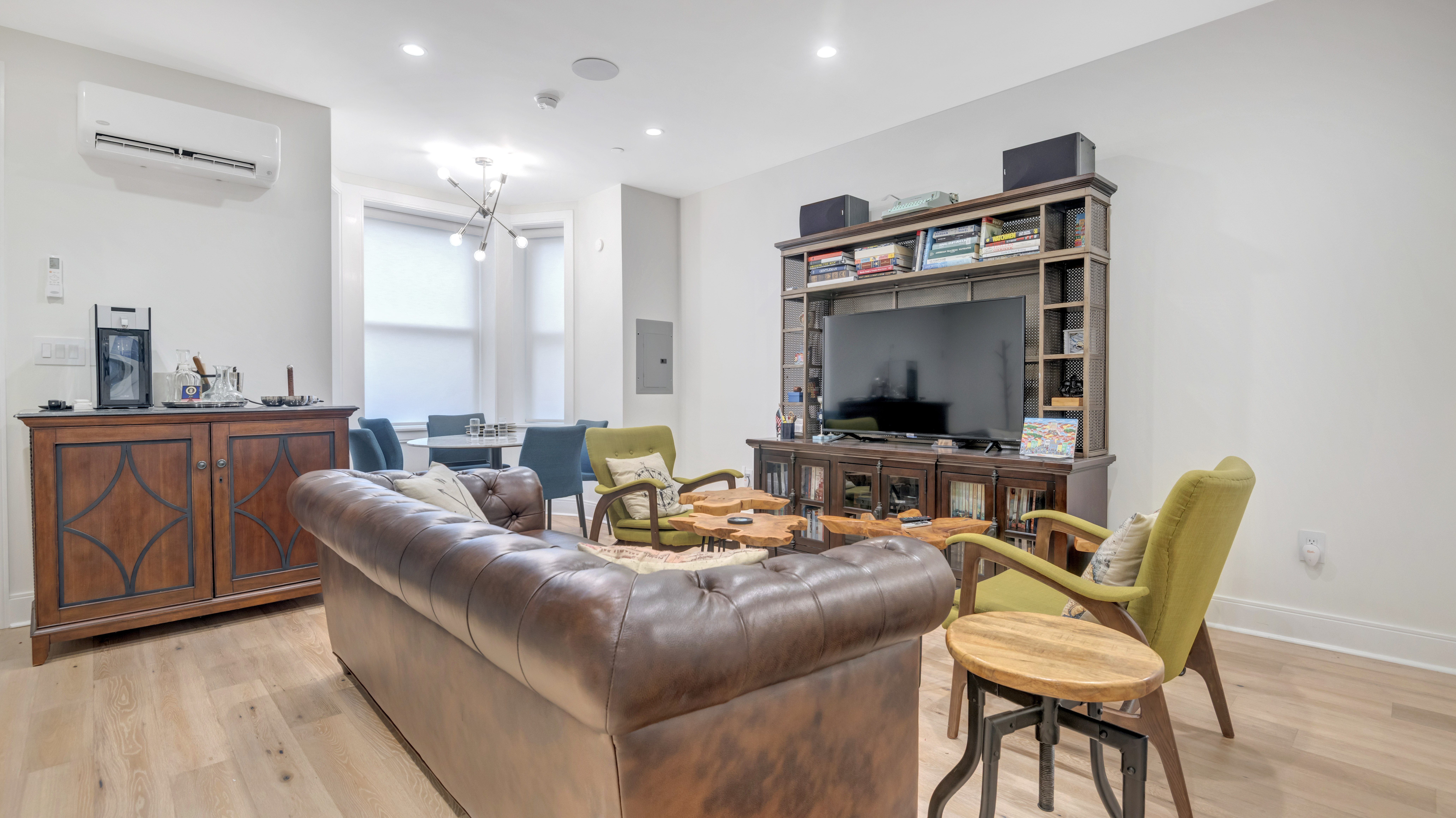 Washington Condo: 1215 Rhode Island Ave NW