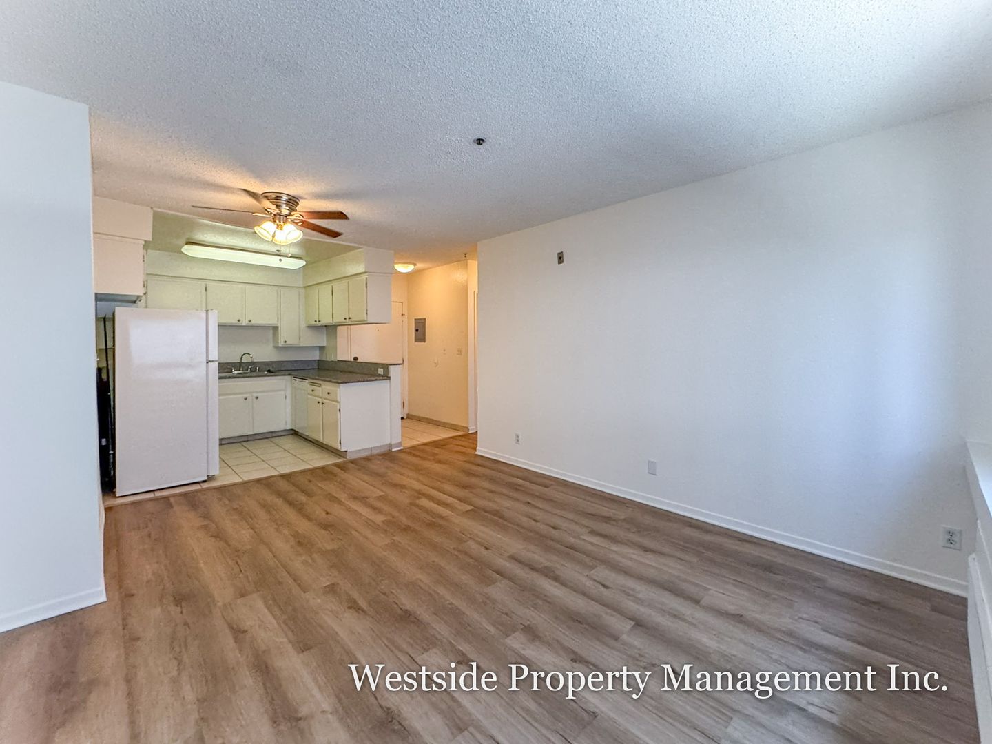 Culver City Apartment: 3848 Overland Ave