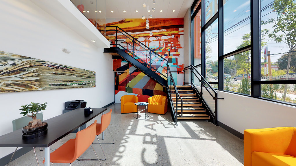 Seattle Apartment: 3200 16th Ave W