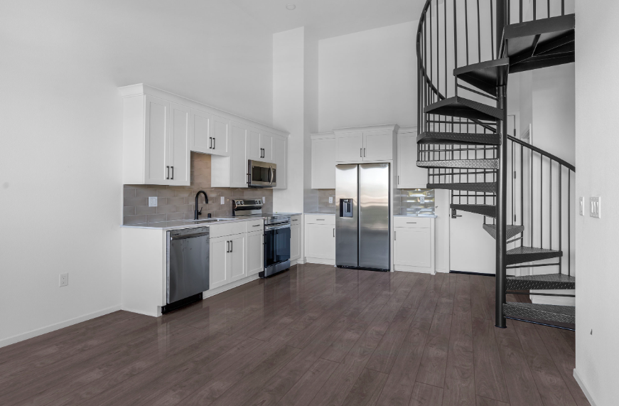 La Jolla Condo: 801 Pearl St